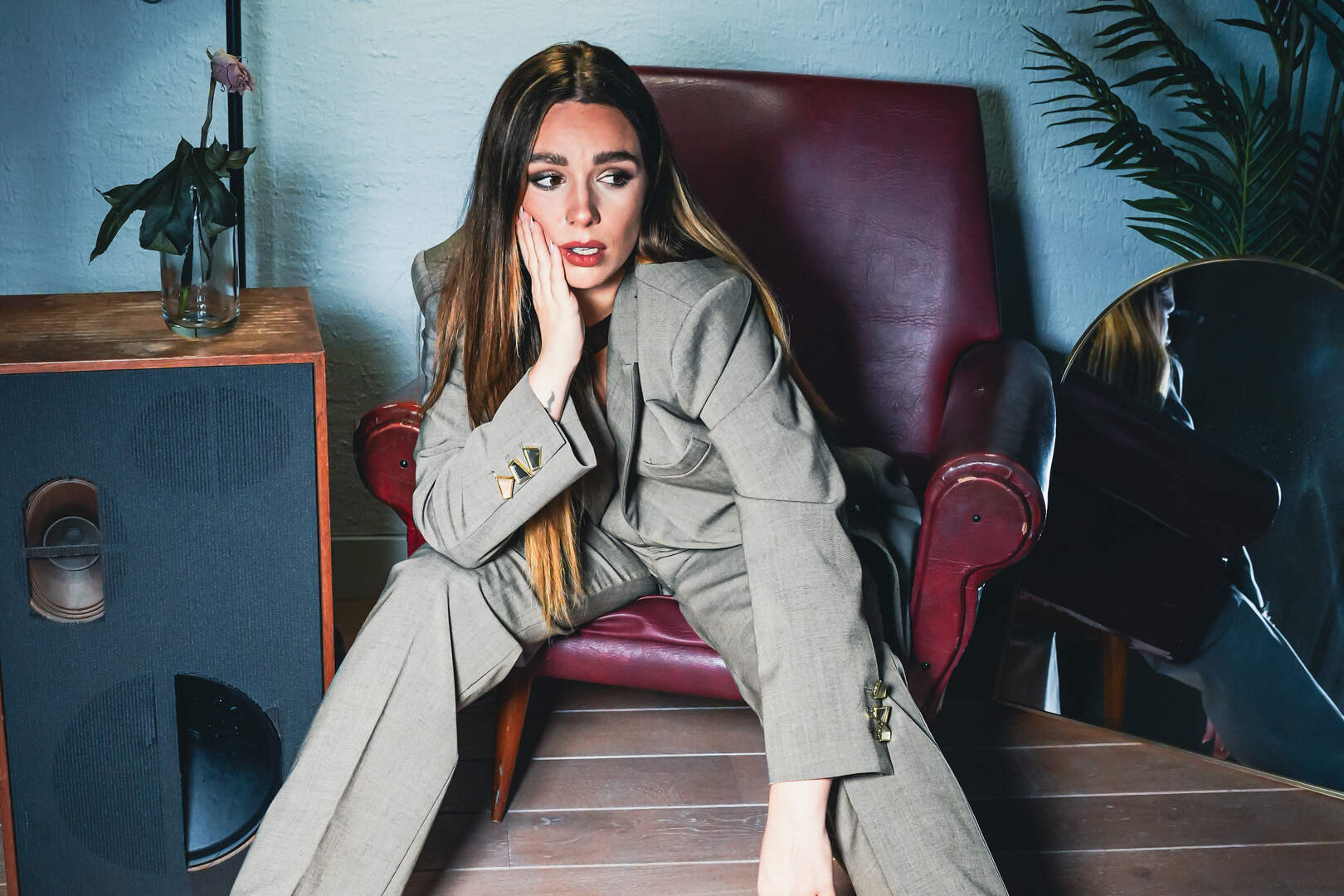 ‘Vlaamse Lady Gaga’ Leez eert internationale muzieklegendes: “Je had ...