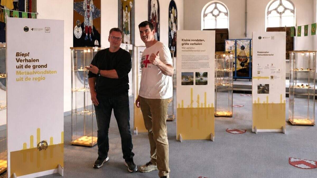 Reizende expo Metaalstrijd sluit af in historisch stadhuis van Kortrijk ...