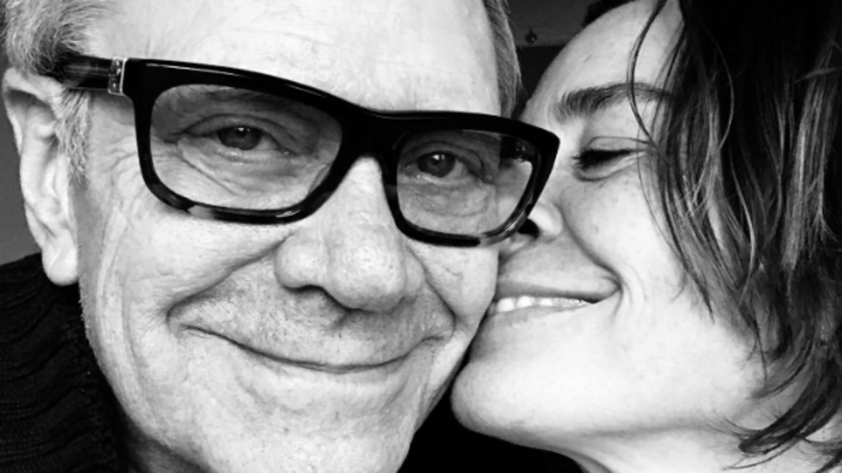 未亡人ロブ・デ・ナイスさんは徐々に気持ちを取り戻しつつある：「悲しみに囚われたくない」
