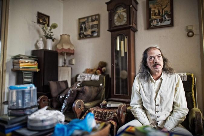 Piet bewaarde het lichaam van zijn moeder jarenlang in huis. Nu, negen jaar later, moet hij naar de 