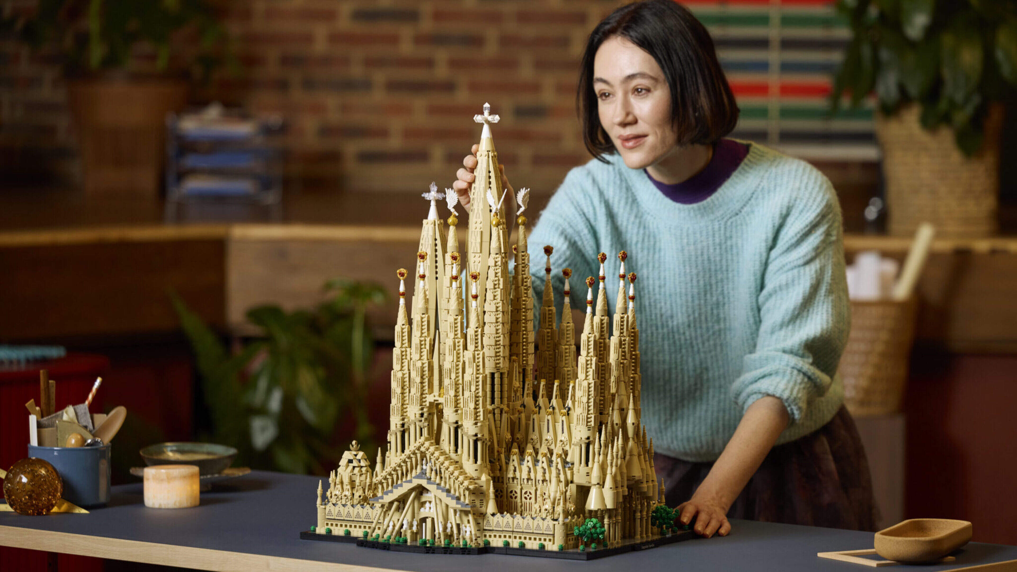 Bouw je eigen Sagrada Familia: Lego lanceert grootste bouwset ooit met 12.060 blokjes