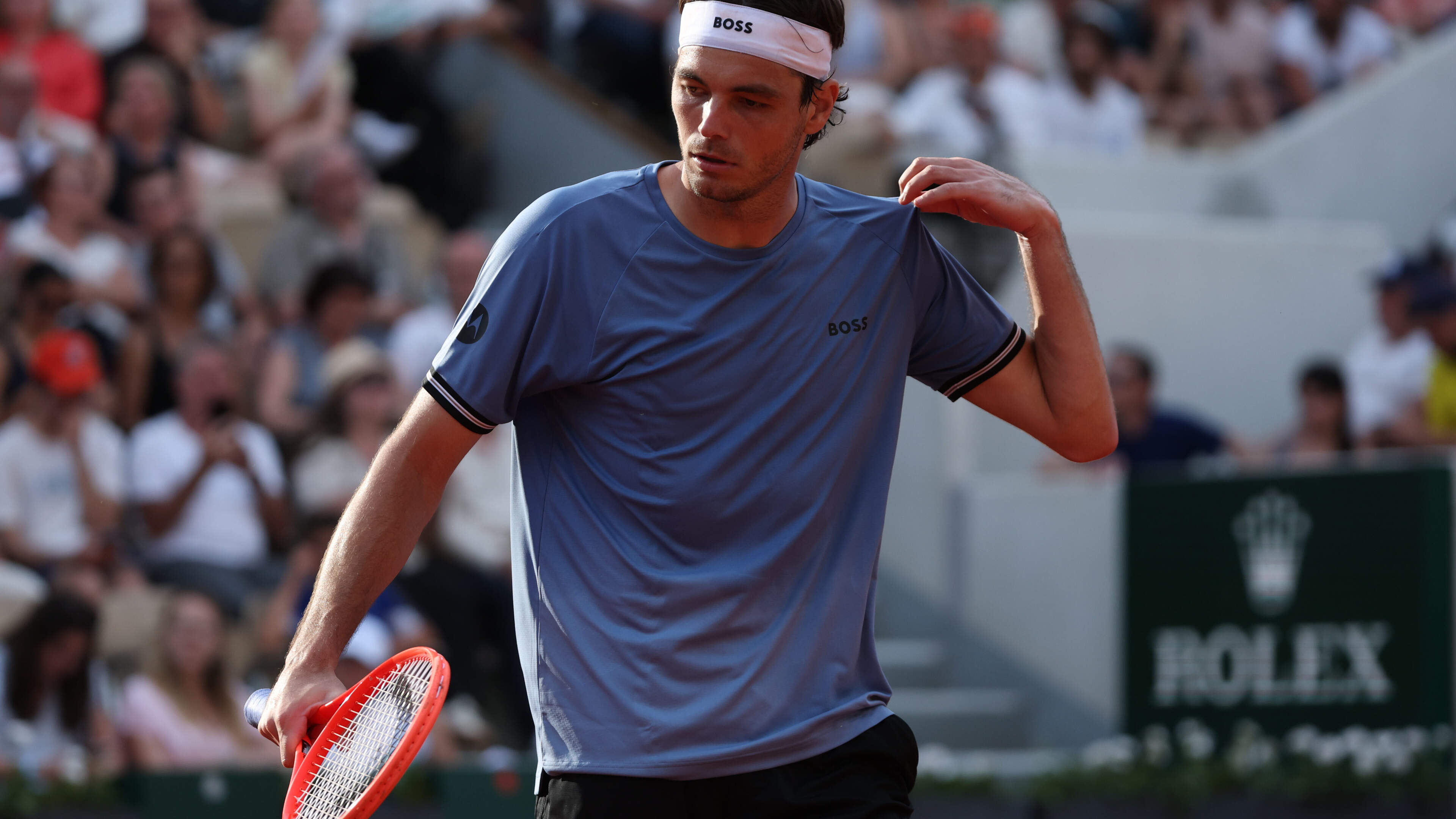 LIVE ROLAND GARROS. Taylor Fritz is eerste grote naam die sneuvelt in Parijs: Amerikaan laat zich verrassen door zijn landgenoot Nishesh Basavareddy