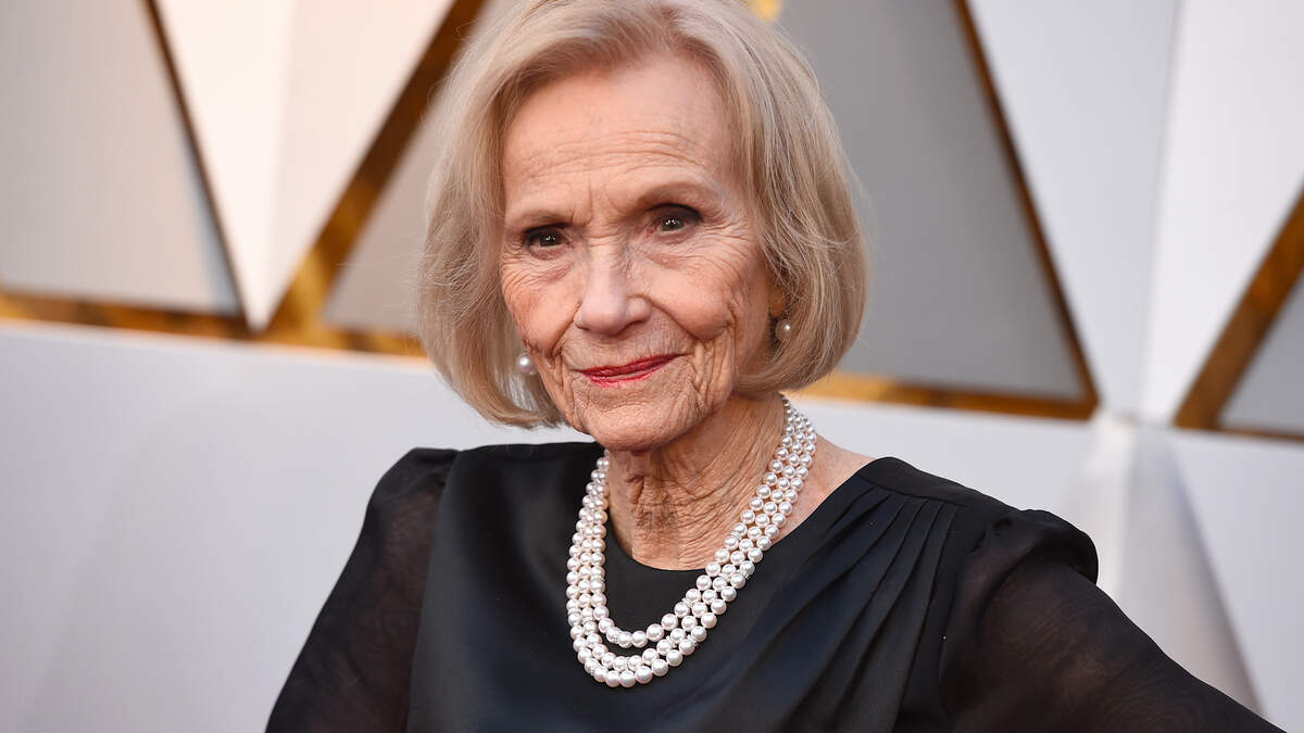 Family: Oscar-Winning Actress Eva Marie Saint Dies at 102