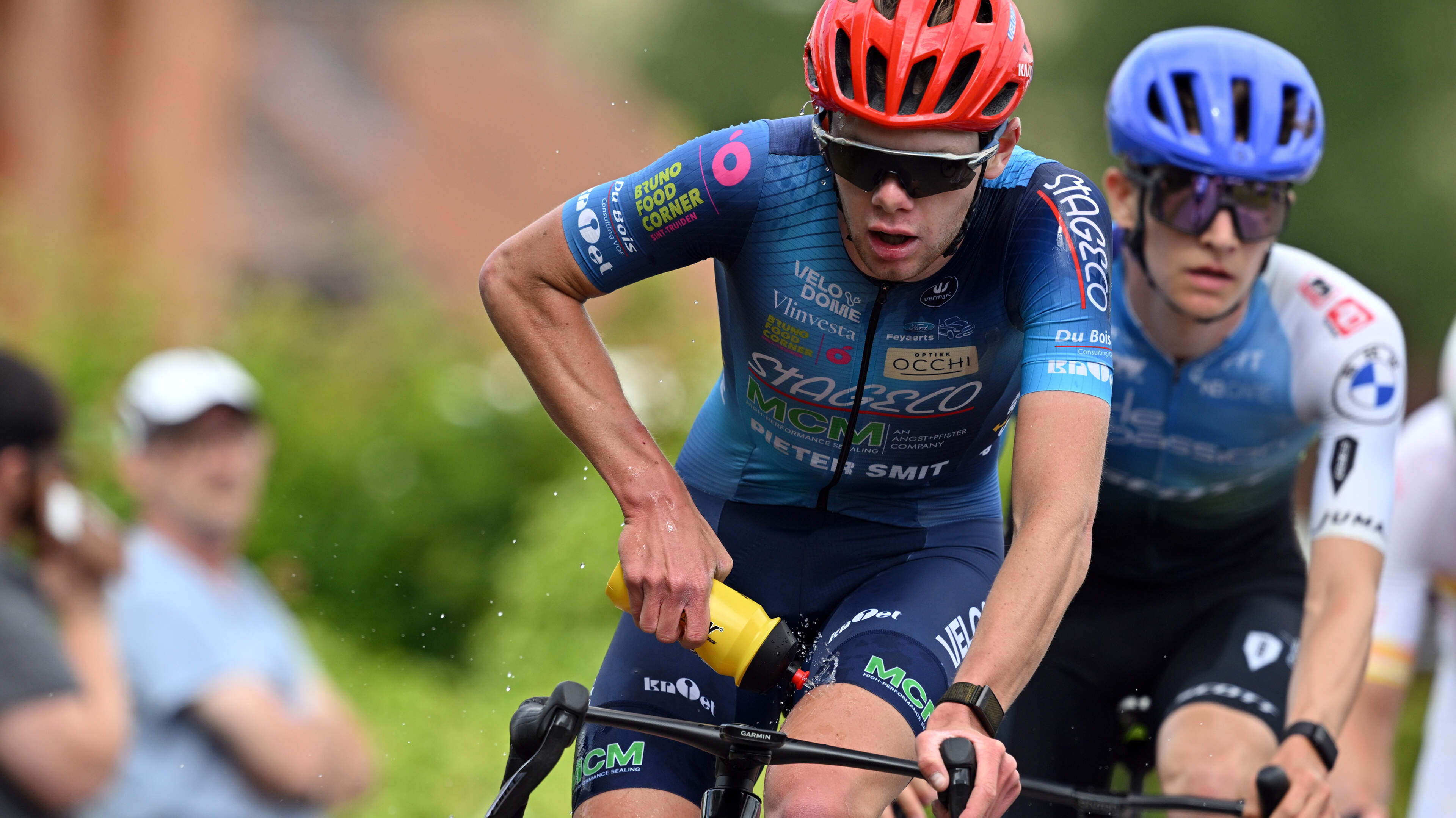 ALLE WINNAARS IN HET VLAAMSE AMATEURWIELRENNEN. Witse Omloop de snelste in Bierbeek