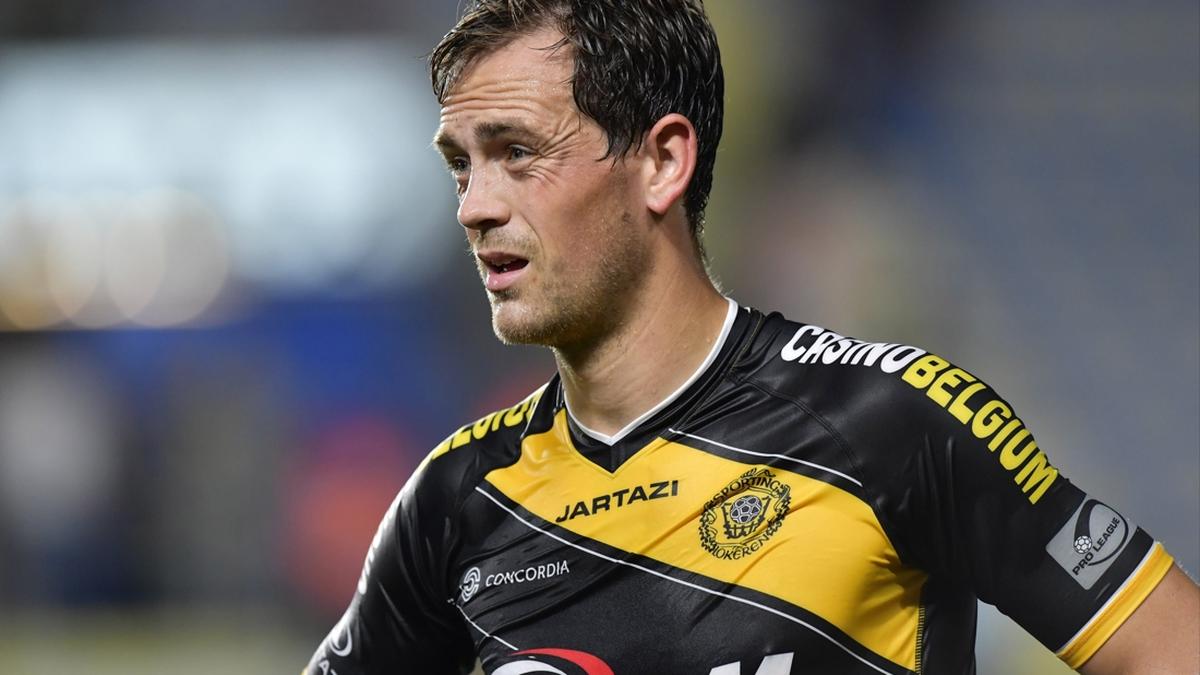 CLUBNIEUWS. Lokeren wil af van De Sutter, Serviër aangeboden bij Anderlecht
