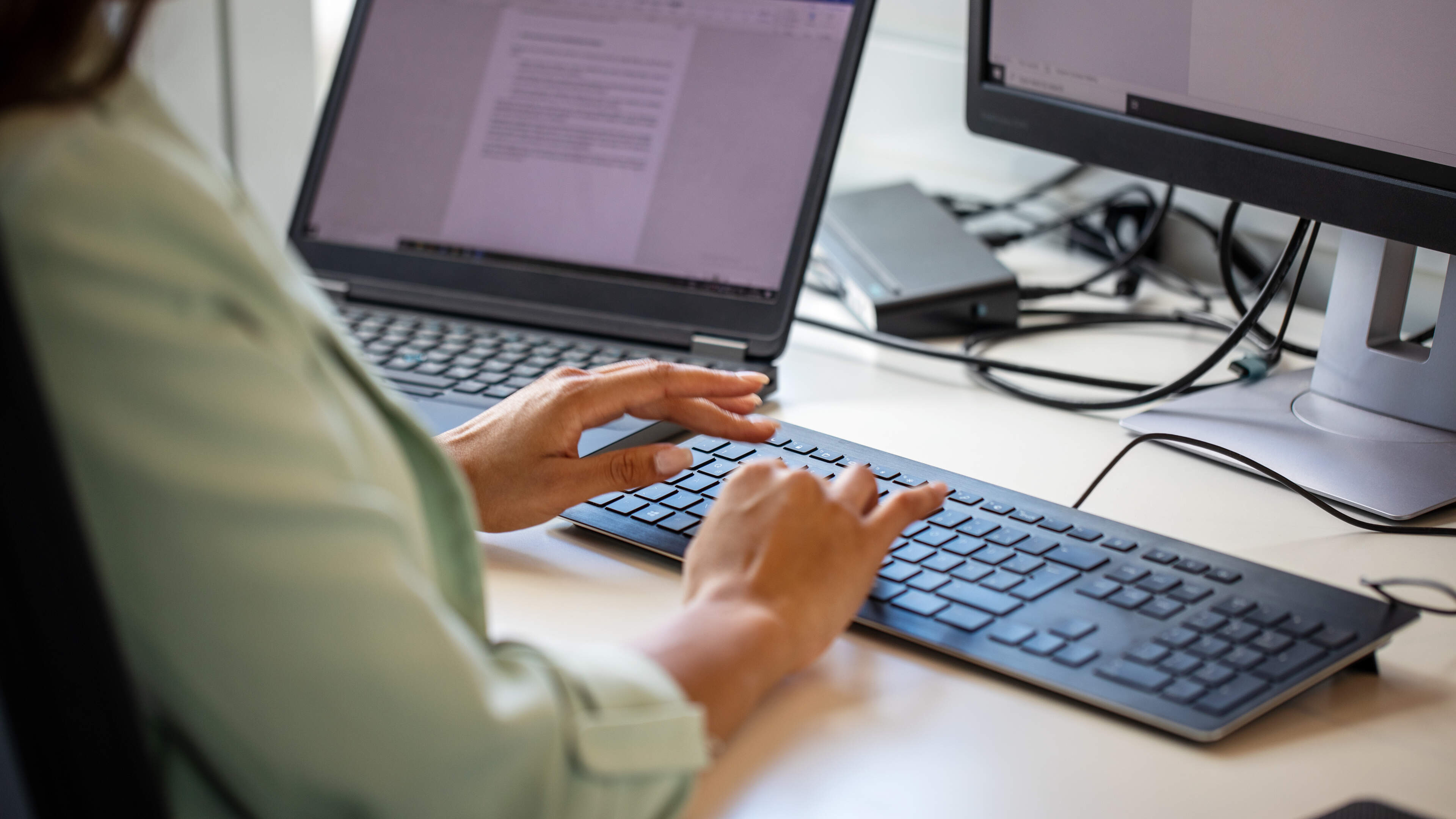 “Het mag niet van mijn geloof”: computerspecialist moet niet meer met AI werken