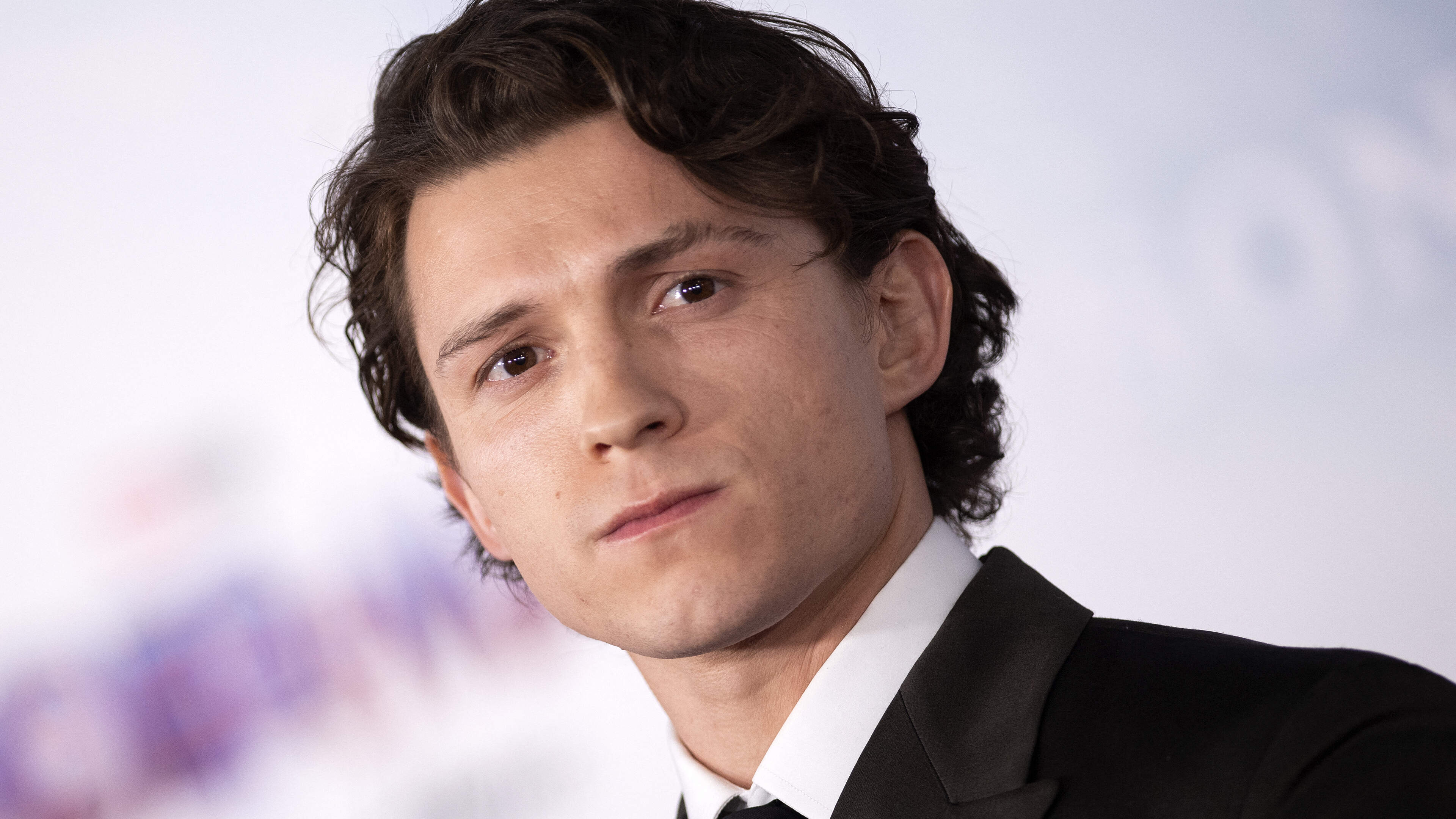 ‘Spider-Man’ Tom Holland was alcoholverslaafd: “Niemand had het in de gaten”