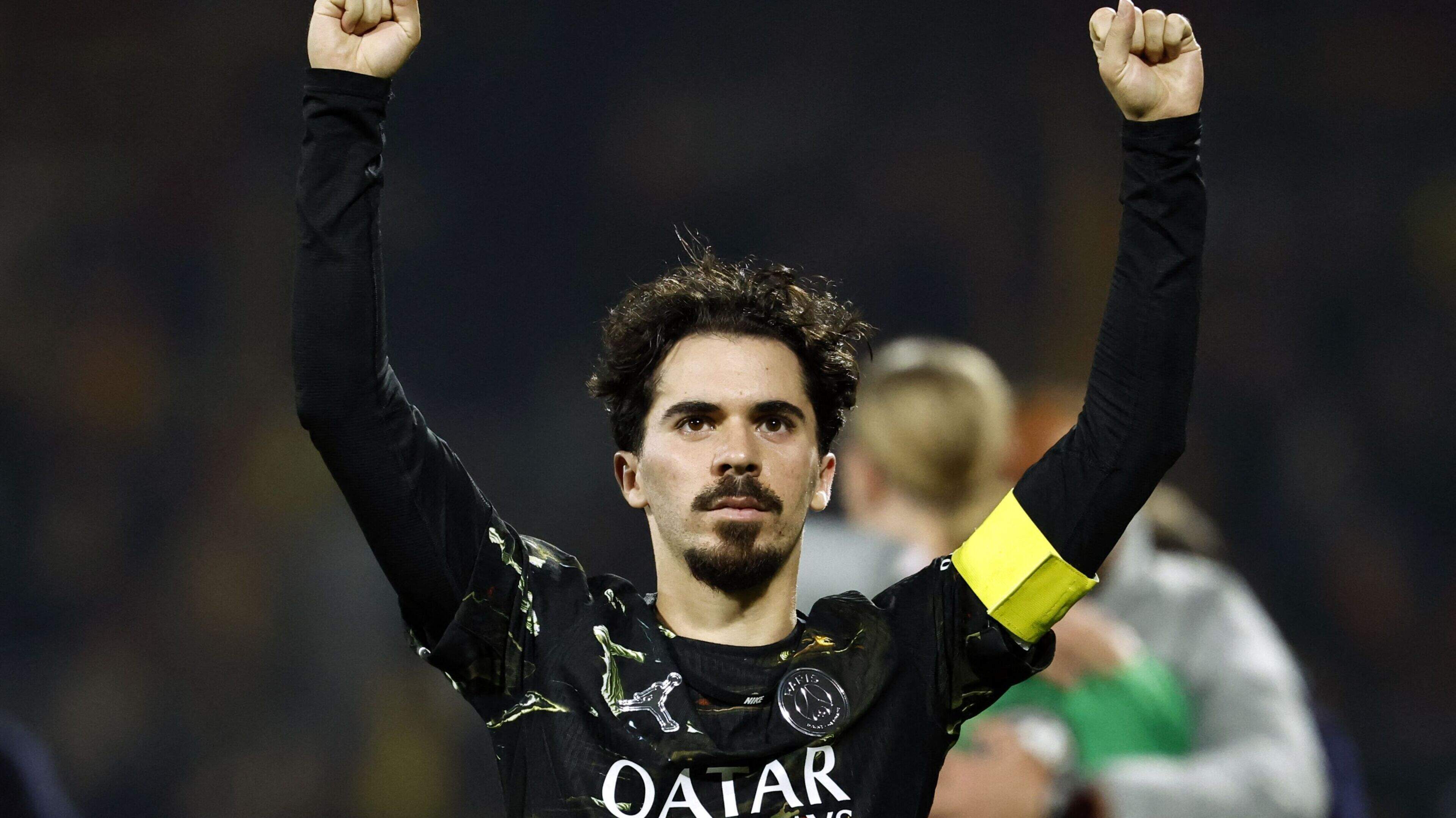 Ooit gekleineerd door Messi, nu de beste middenvelder ter wereld: hoe de zegetocht van PSG ook de wraak van Vitinha is