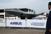 Een model van een Future Combat Air System (SCAF), een Europees vliegtuig ontwikkeld door Frankrijk, Duitsland en Spanje, wordt tentoongesteld tijdens de 54e Internationale Paris Airshow op luchthaven Le Bourget nabij Parijs in juni 2023.