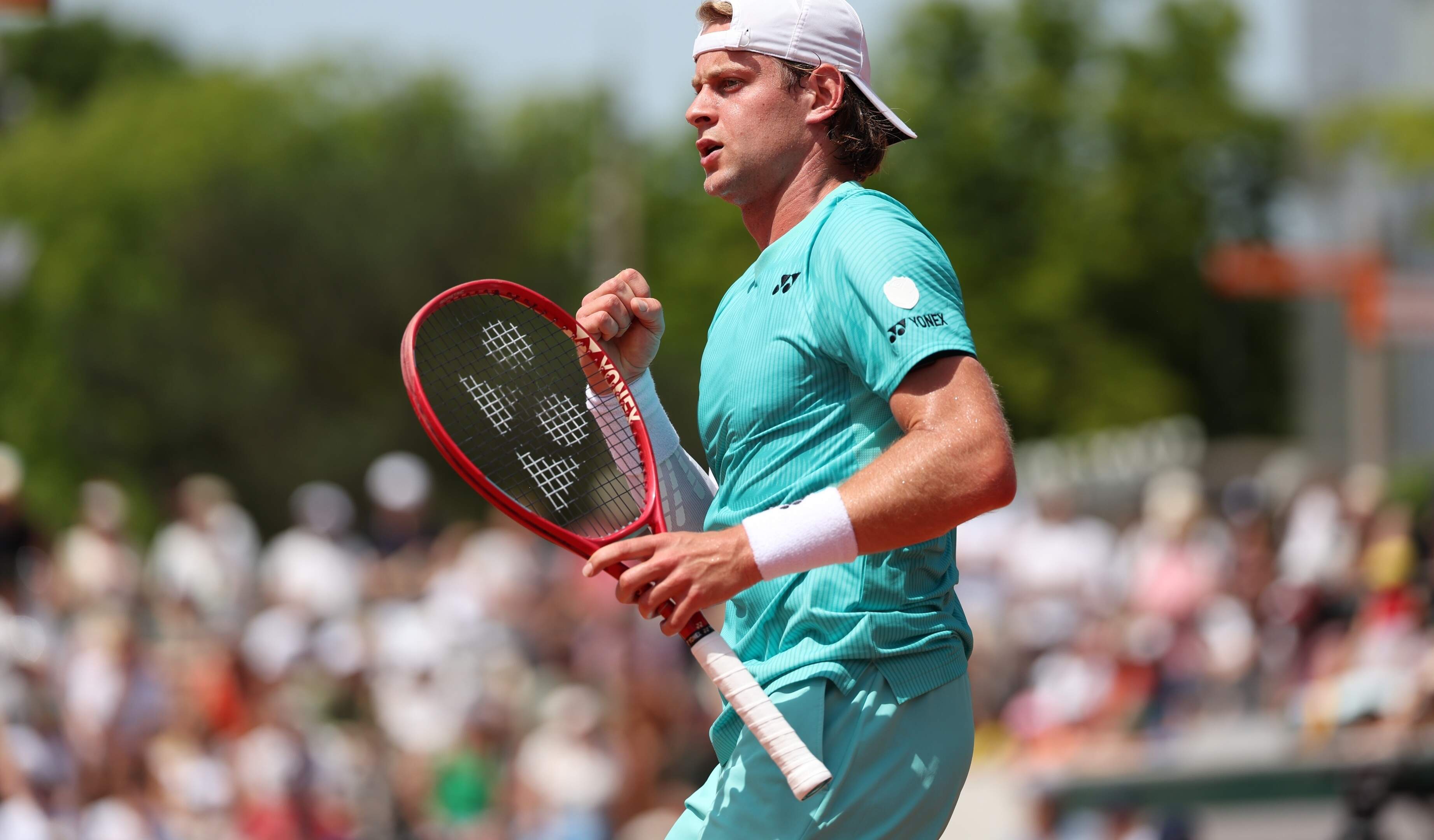LIVE ROLAND GARROS. Zizou Bergs verliest eerste set tegen Tsjech Thomás Machác, straks komt ook Alexander Blockx in actie