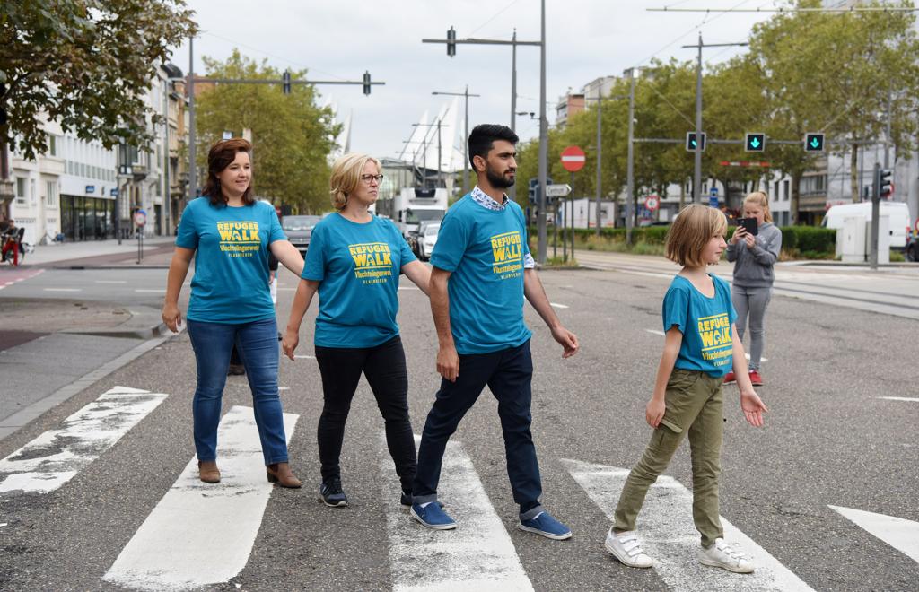Vluchtelingenwerk Vlaanderen imiteert The Beatles voor Refugee Walk