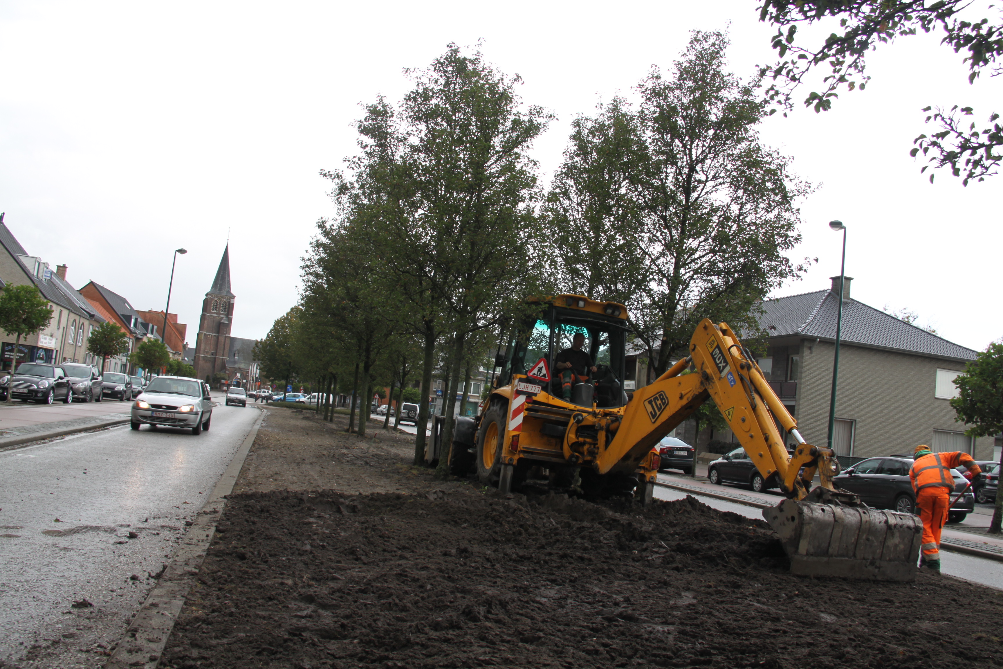 Heraanleg middenberm centrum Meeuwen