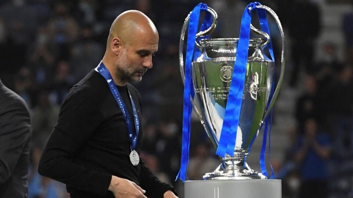 “Gekke professor” Pep Guardiola krijgt ervan langs in internationale ...