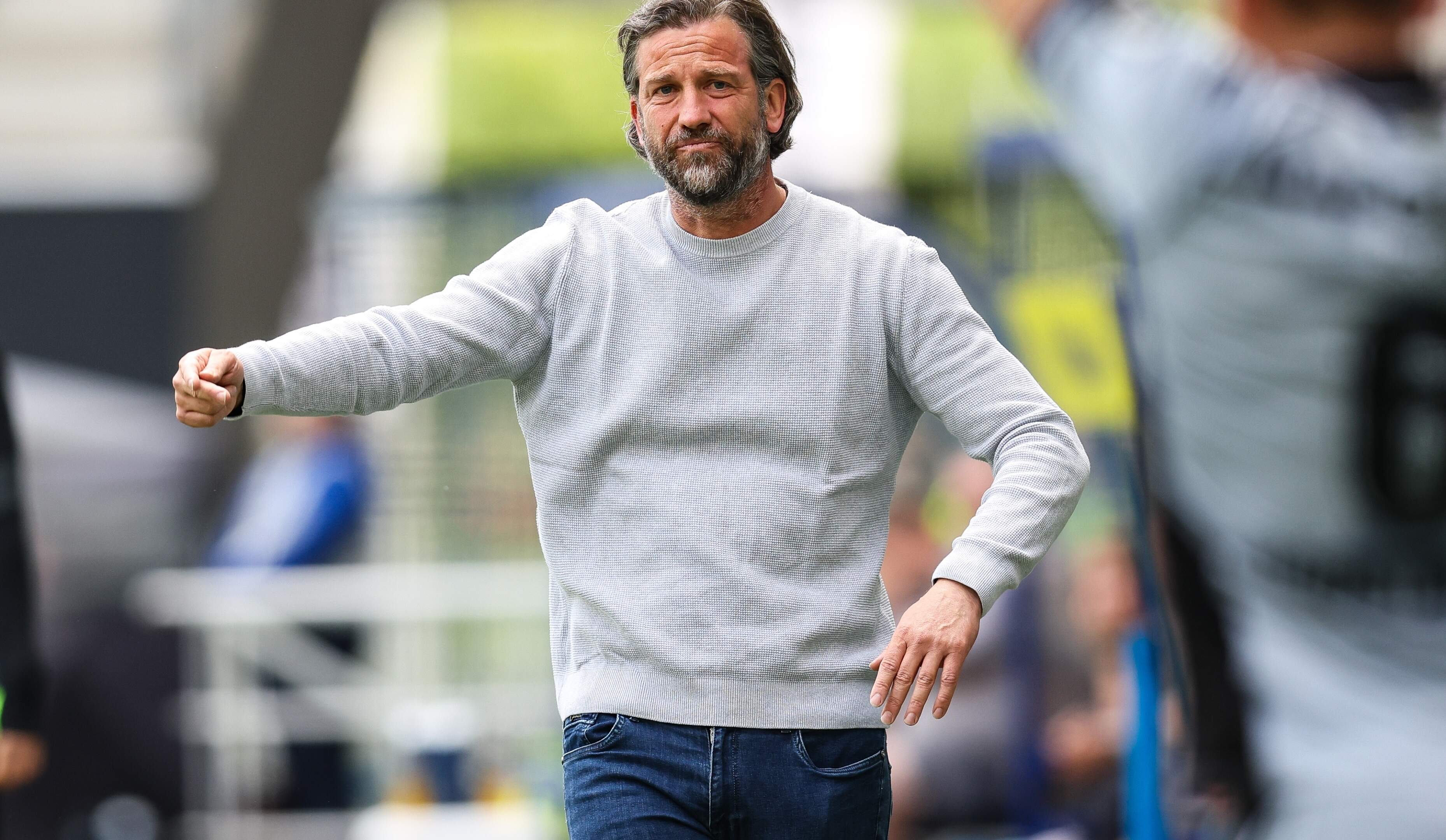 Rik De Mil leeft met vertrouwen toe naar barrageduel tegen Racing Genk: “Ik merkte meteen weer de nodige gretigheid op training”