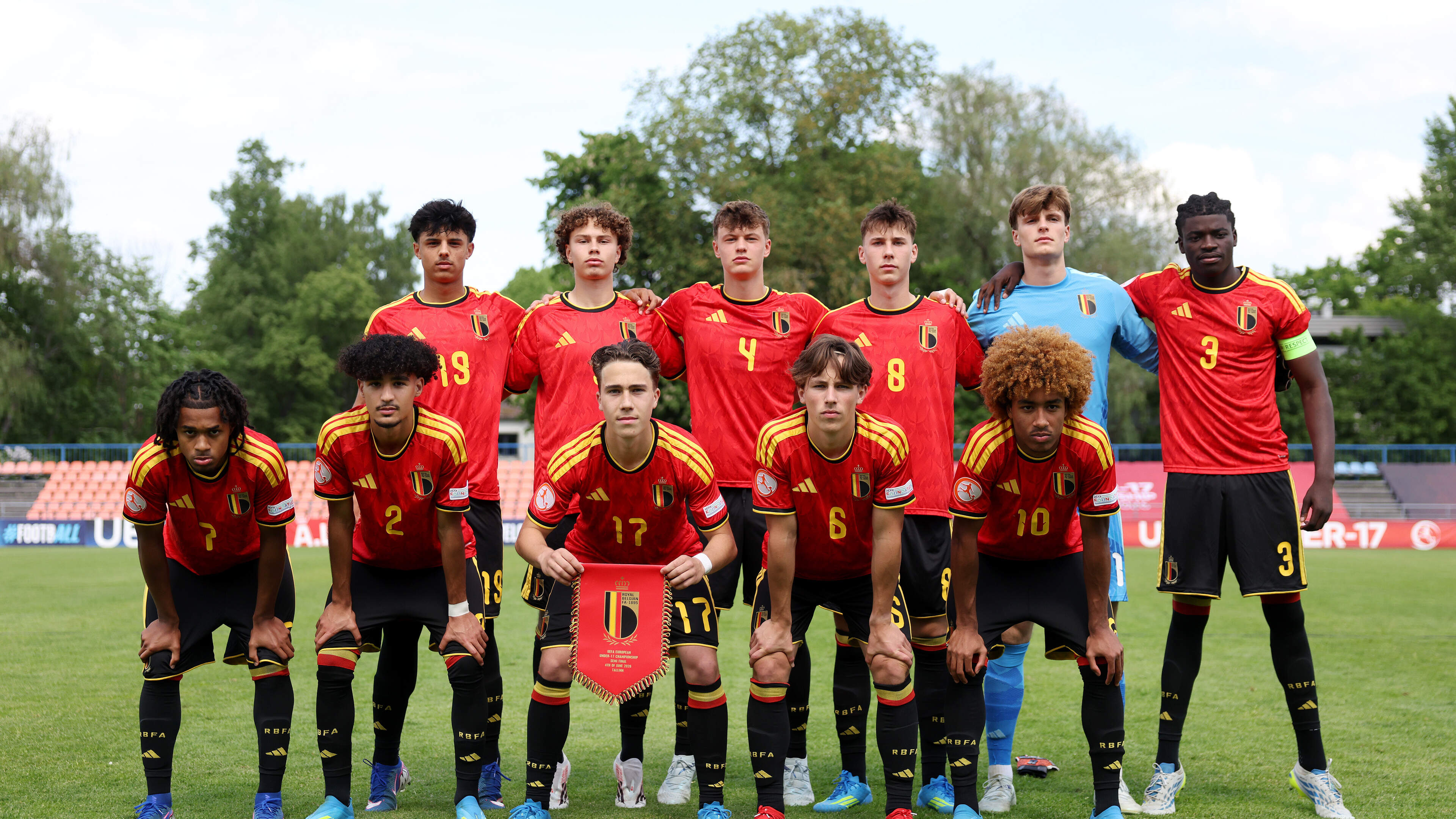Eén van de grootste verdedigende talenten van België en ‘de nieuwe Arthur Vermeeren’: wie zijn de eerste Belgische U17-spelers in een EK-finale?