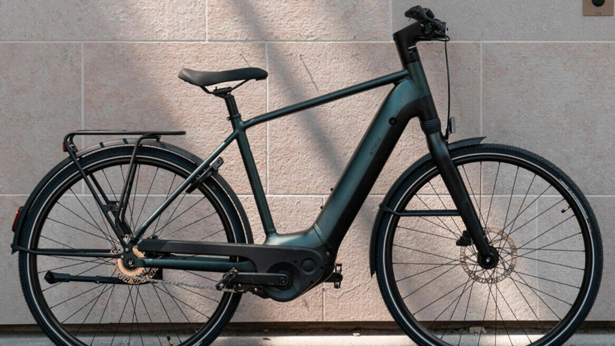 デカトロン、電動自転車をリコール：ペダルが突然反対方向に回転する可能性がある