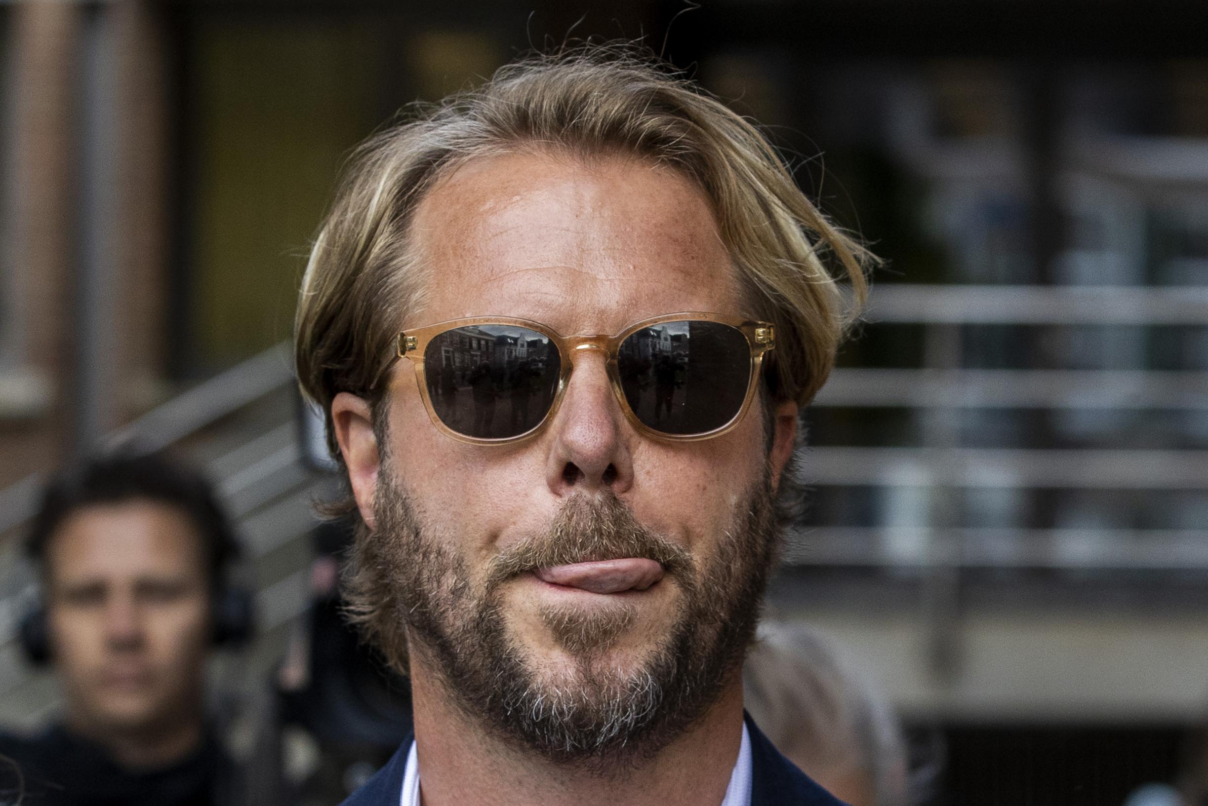 Hij leek het helemaal voor elkaar te hebben, tot de bom barstte: de