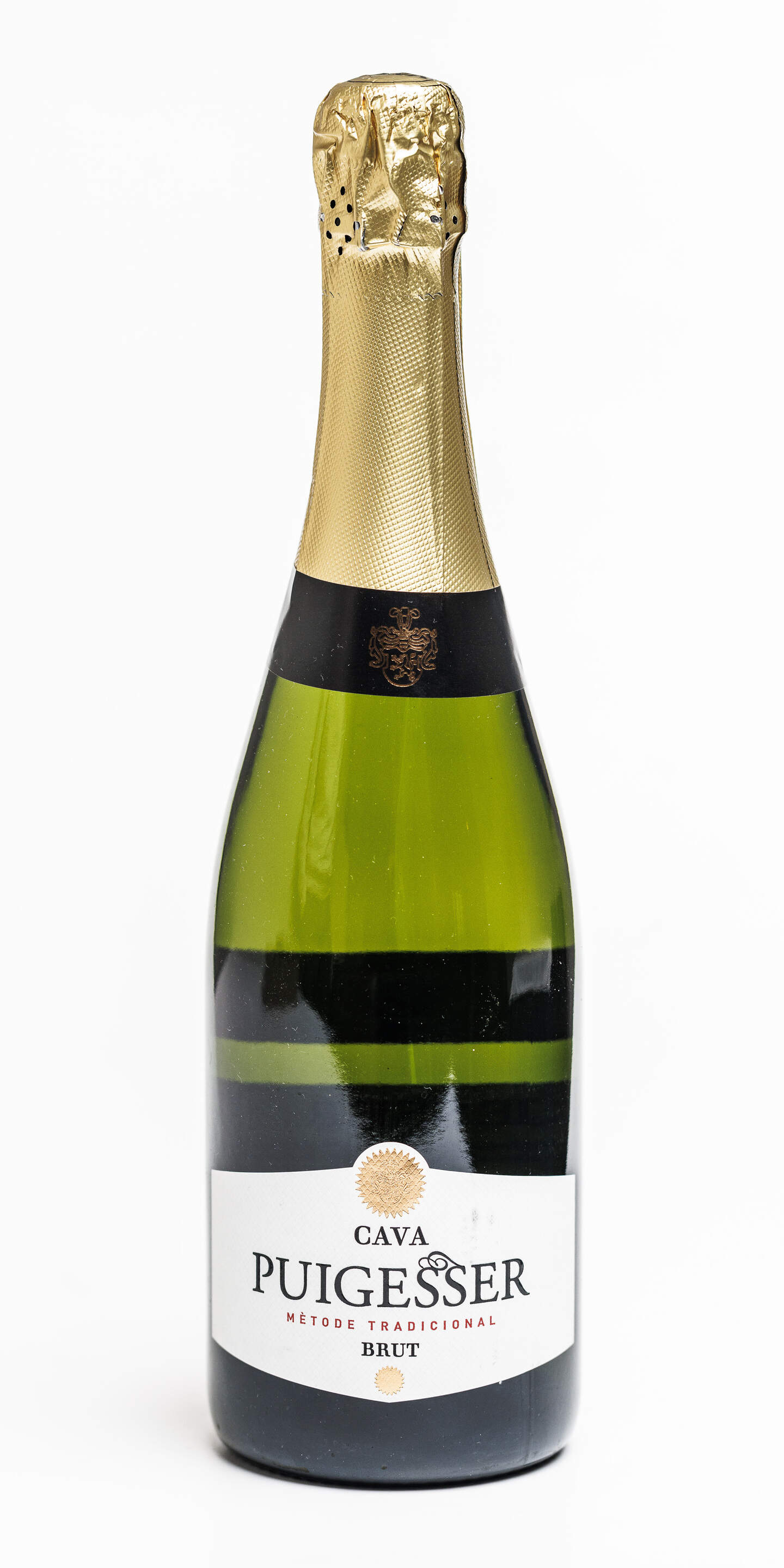 Alain Bloeykens test de goedkoopste cava van zeven supermarkten: “8 op ...
