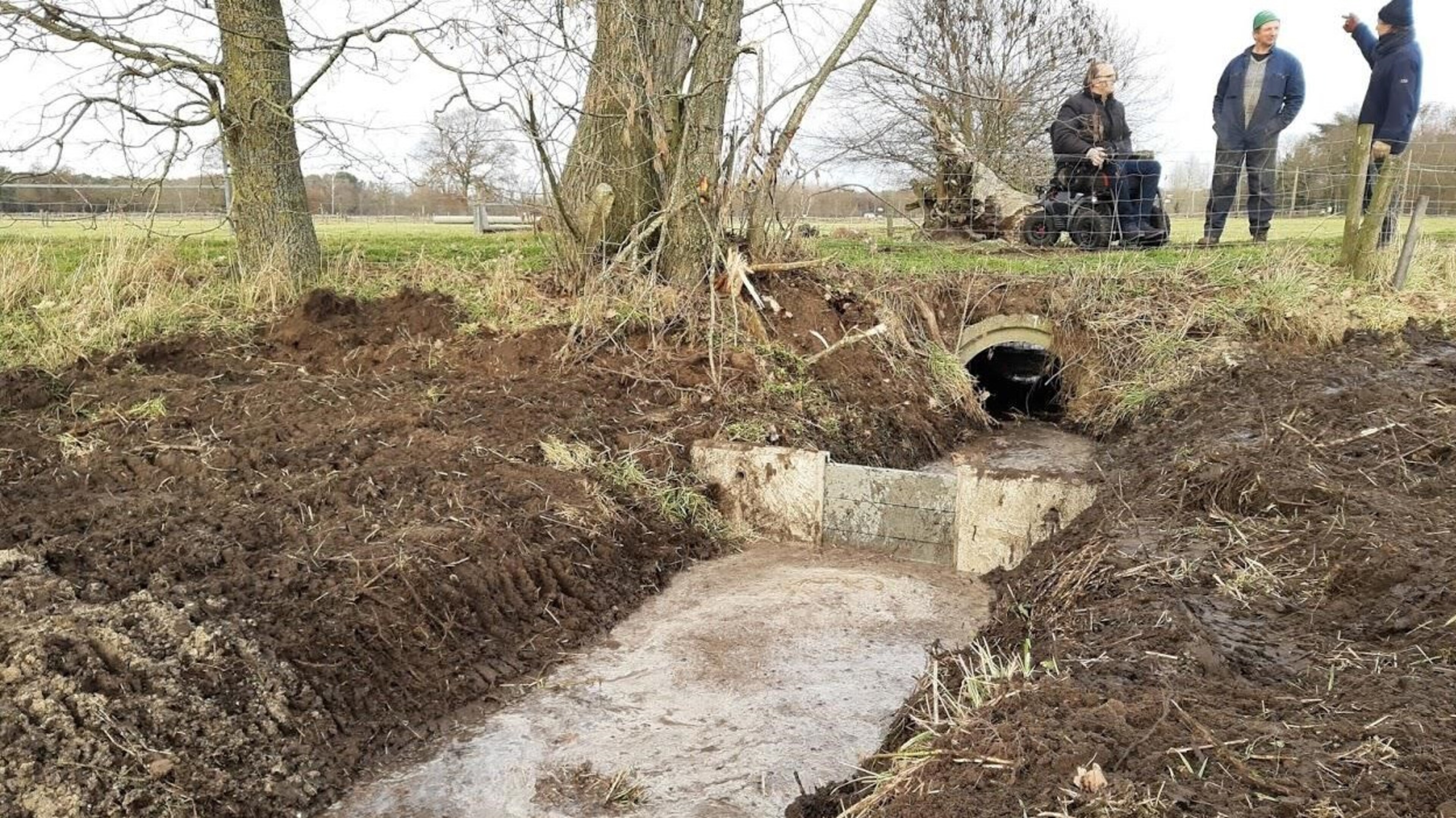 Netwerk van stuwen moet gevolgen van droogte op akkers beperken