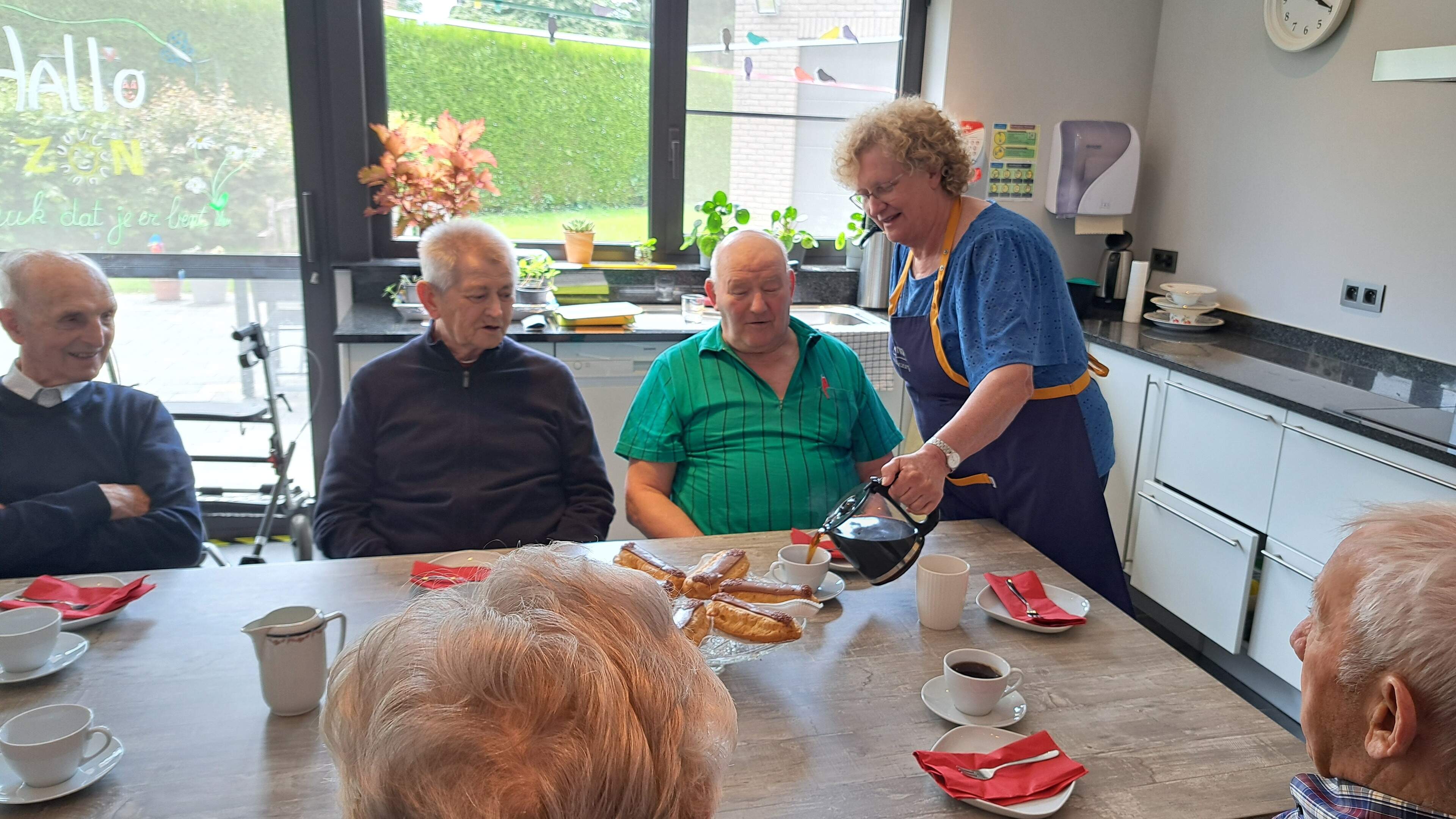 Ferm start met sociaal restaurant ‘De tafel van Bets’
