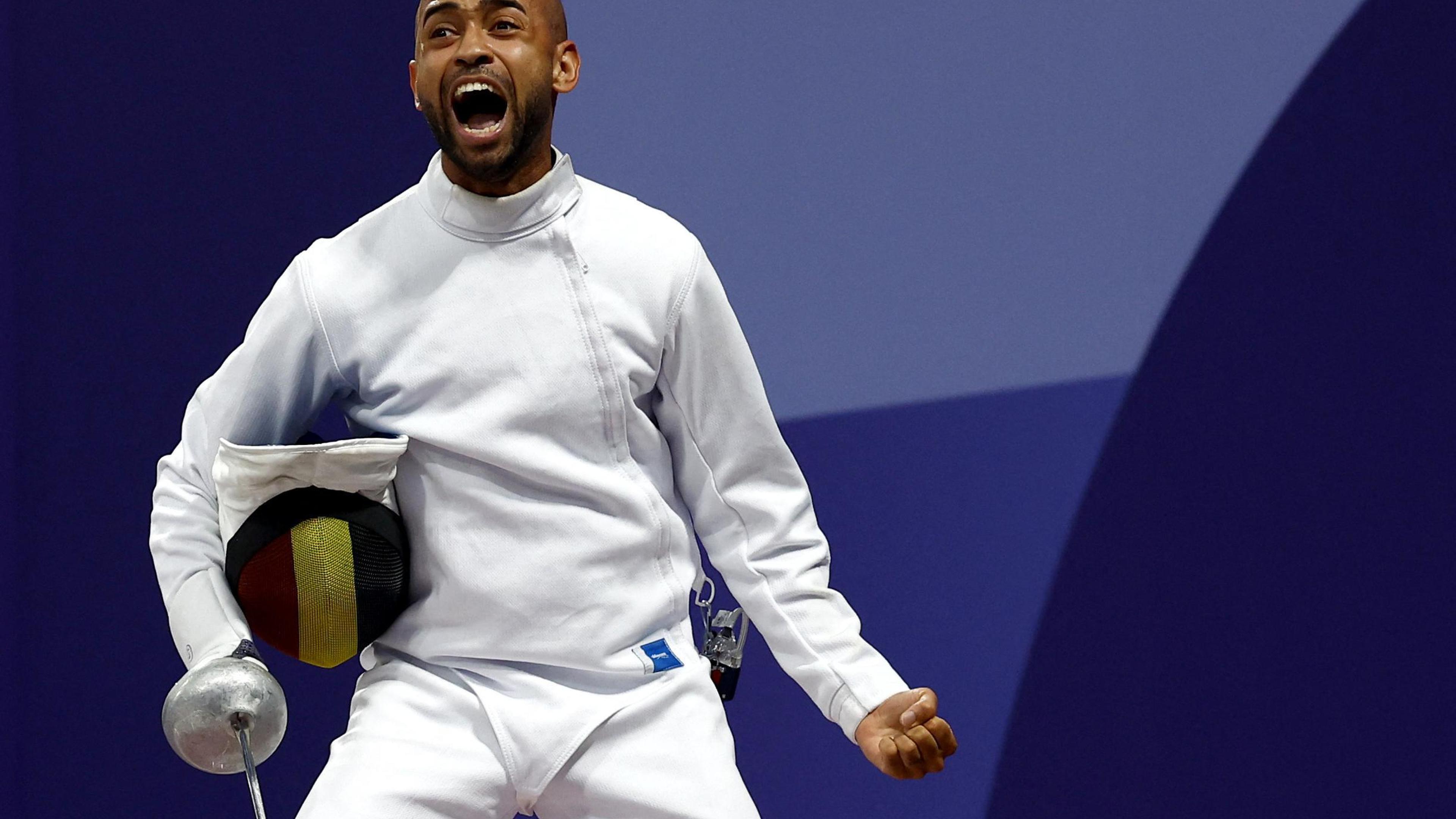 VIDEO. Belgische schermer Neisser Loyola pakt in Doha eerste GP-titel in zijn carrière