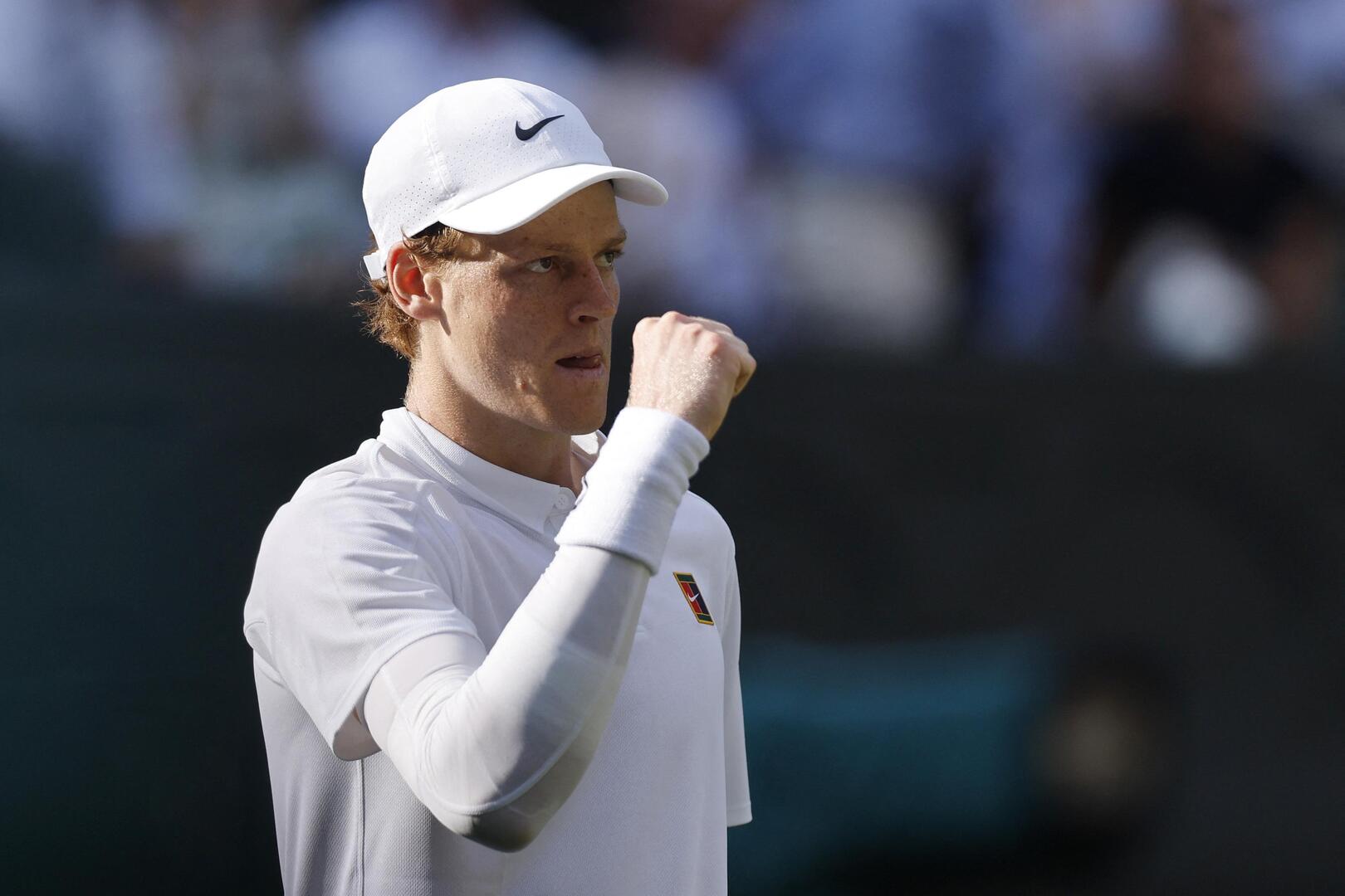 HERBELEEF. Grandslamzege nummer vier: Jannik Sinner verslaat Alcaraz in ...