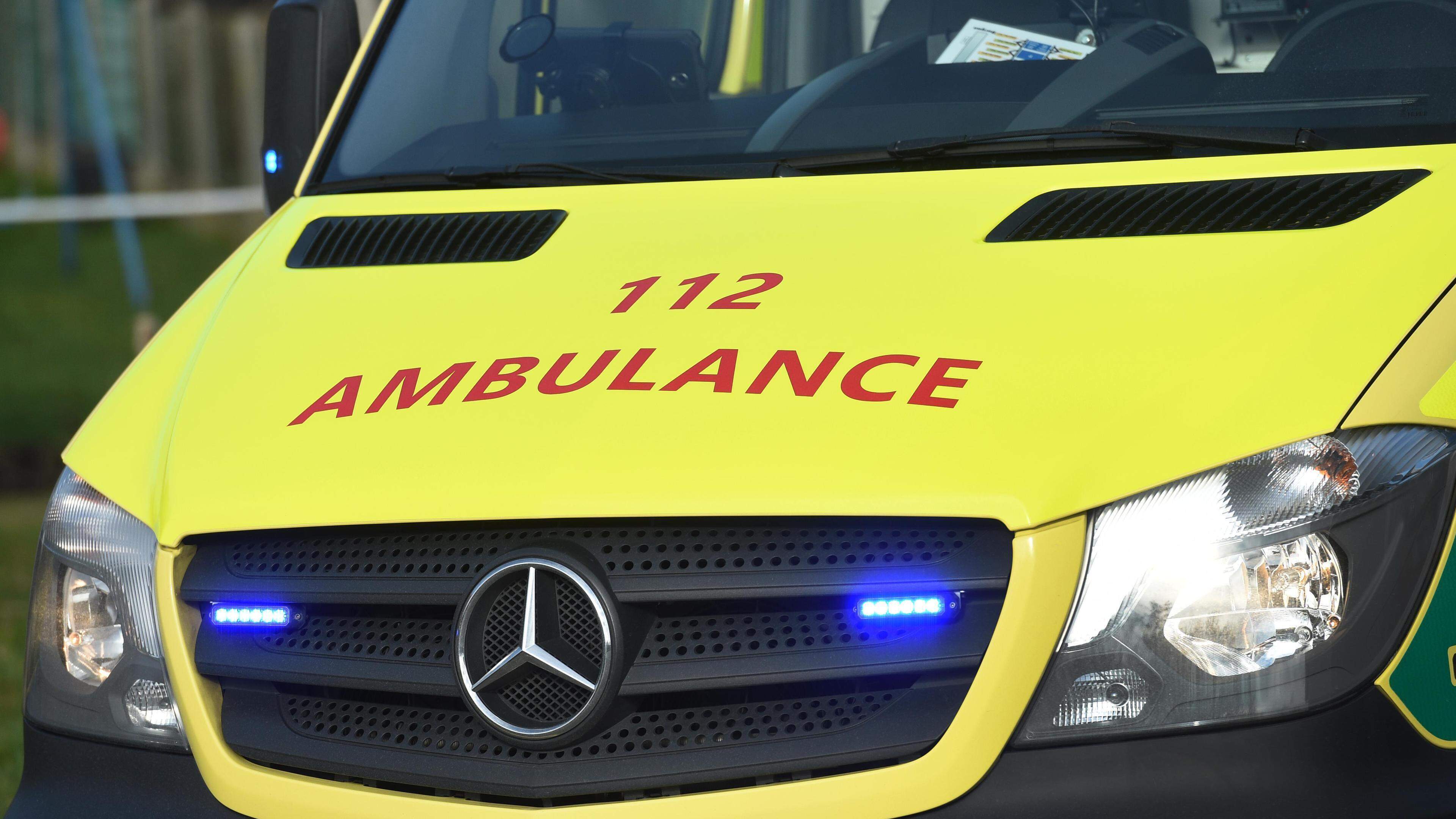 Zestiger uit brandende zetel gehaald, brandweer dankbaar voor snel optreden van lokale politie