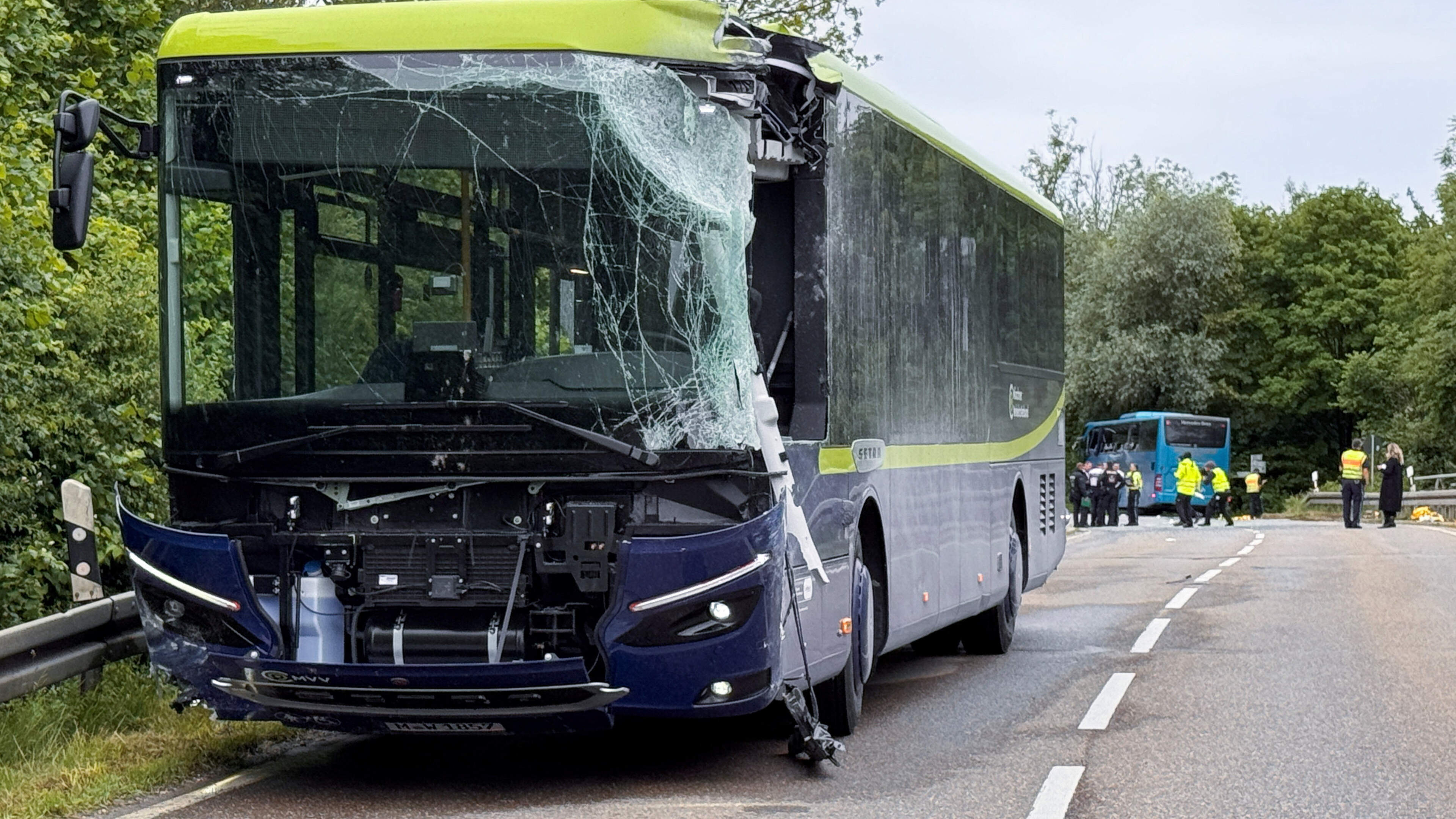 Dode en tientallen gewonden bij ongeval met school