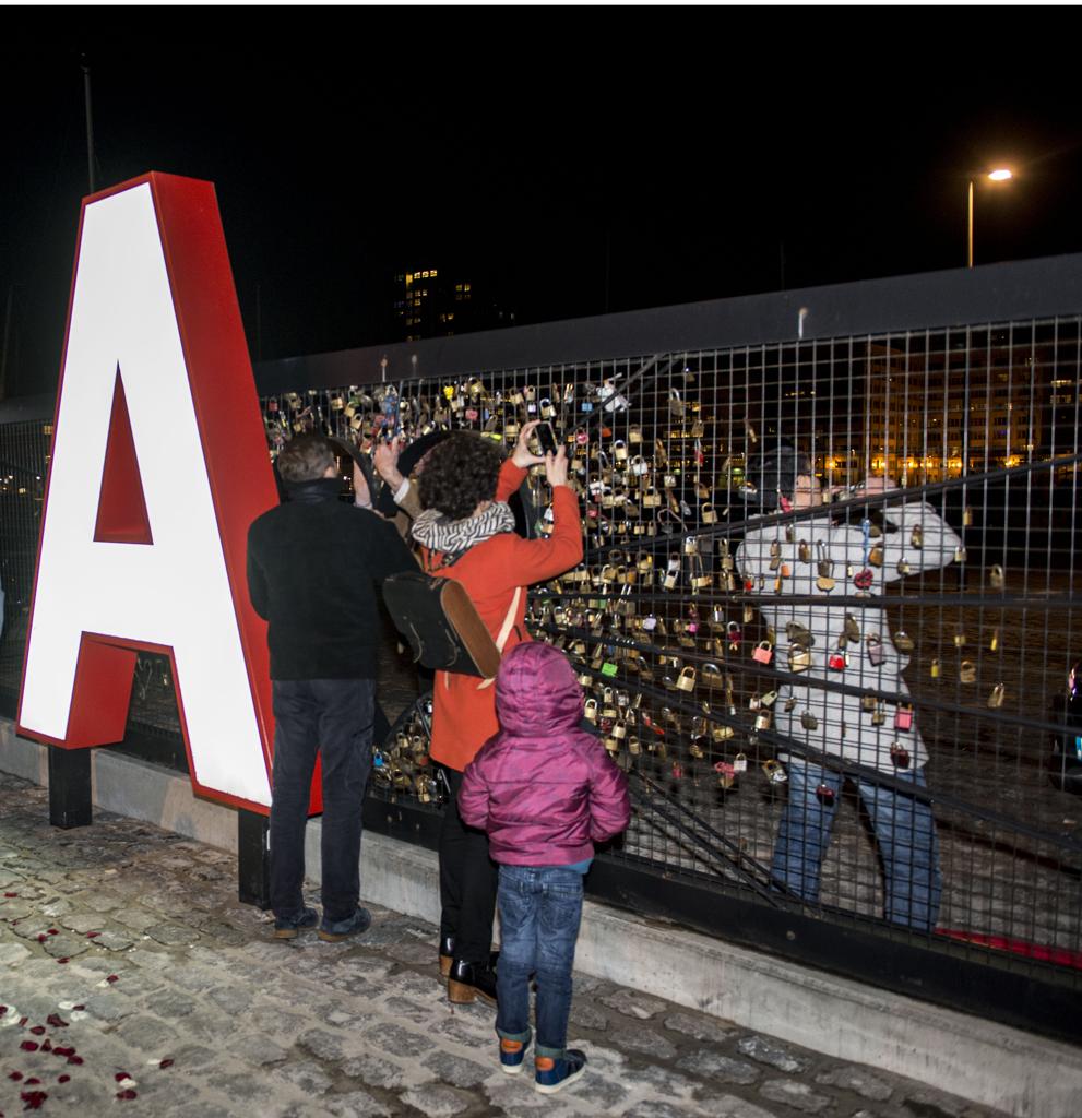 ‘Slot van A’ wordt nieuw liefdesmonument voor Antwerpen