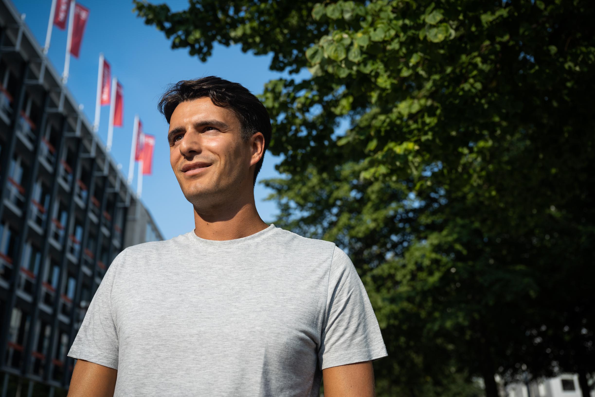 Conner Rousseau klinkt nu anders over hoofddoek op school dan twee jaar