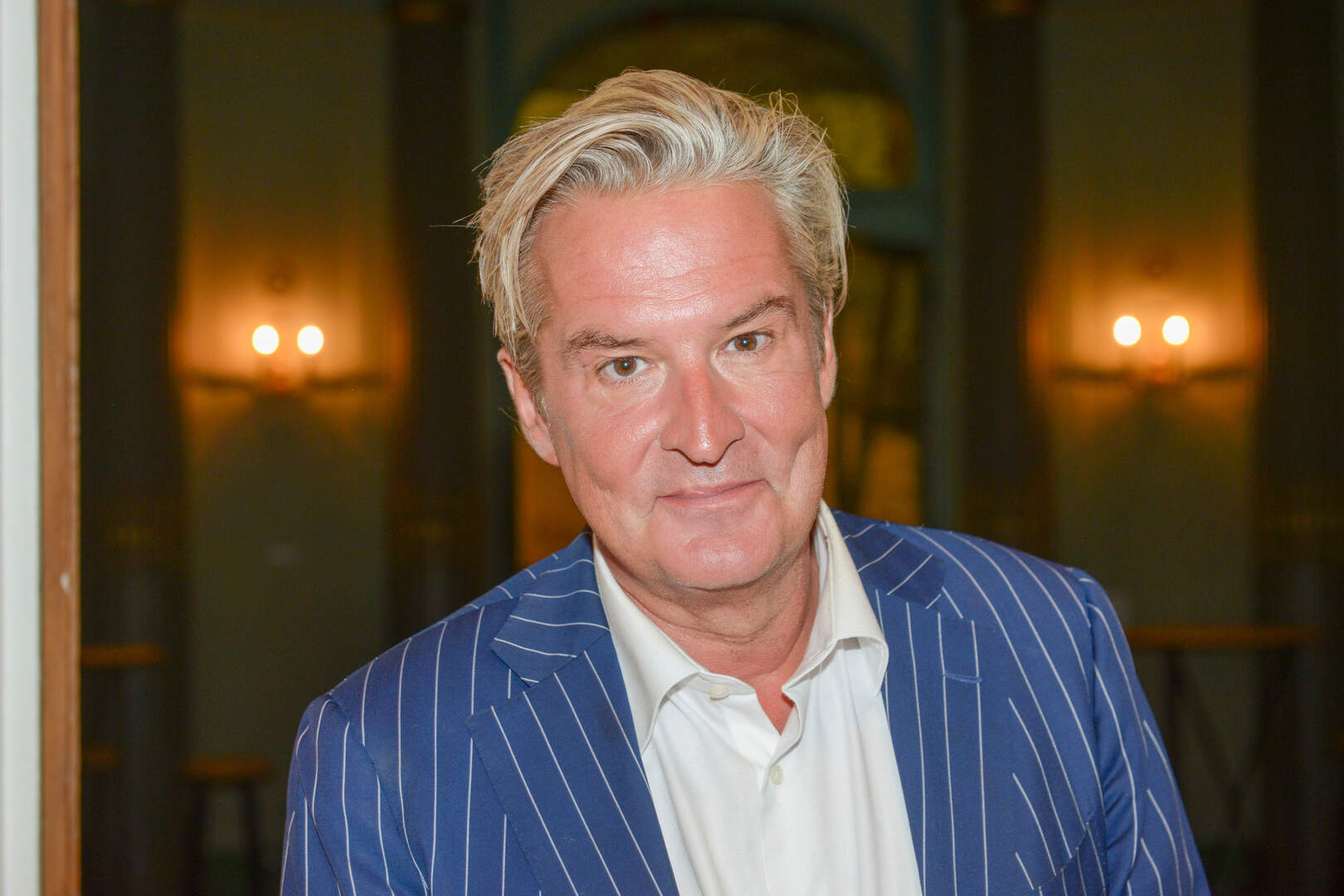 Hans Otten (55) overleden: de man die na decennia in de media koos voor  zijn eigen hotel-restaurant | HBVL