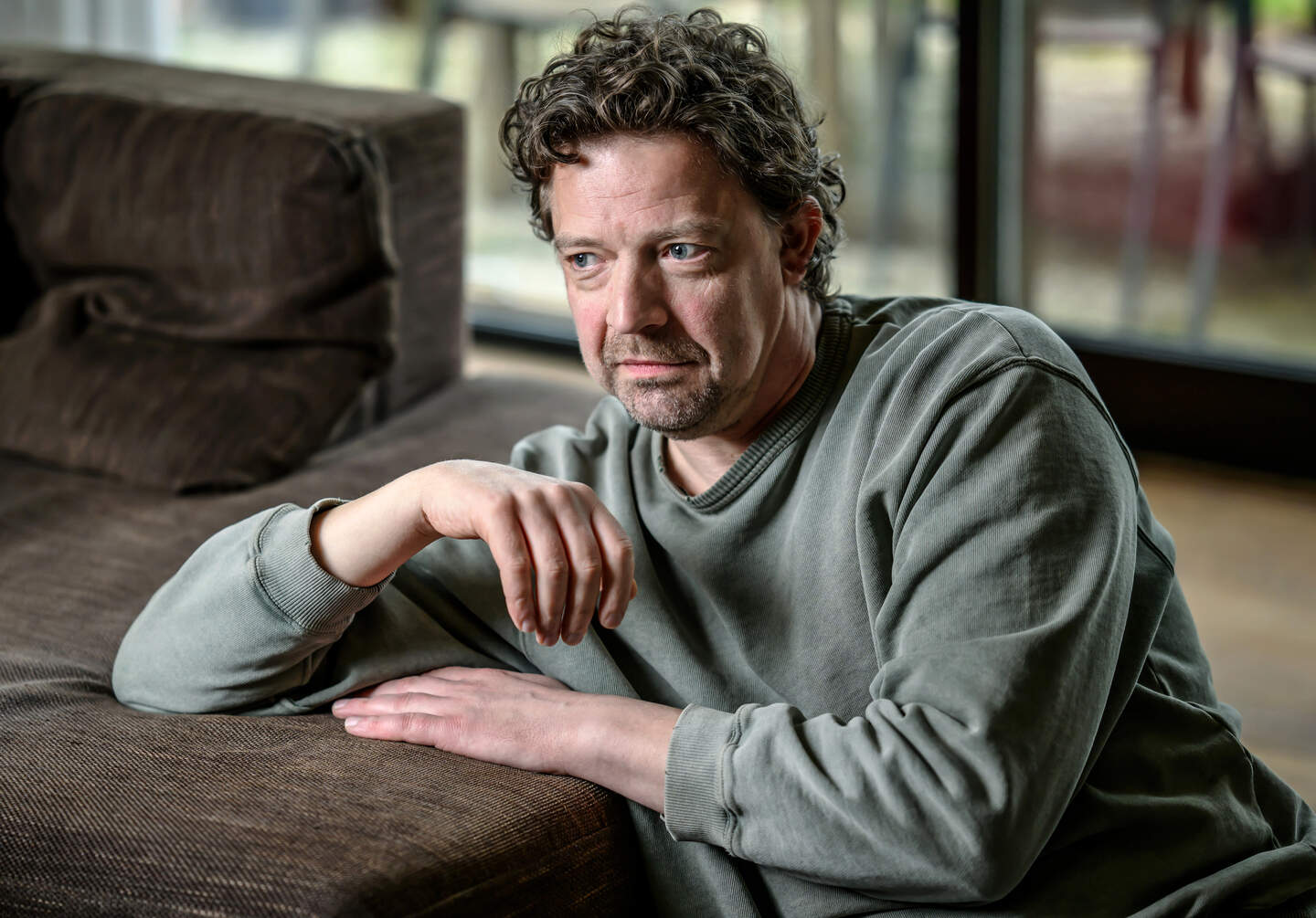 Ben Segers laat de keerzijde toe van komische rollen: “Ik ben er open ...