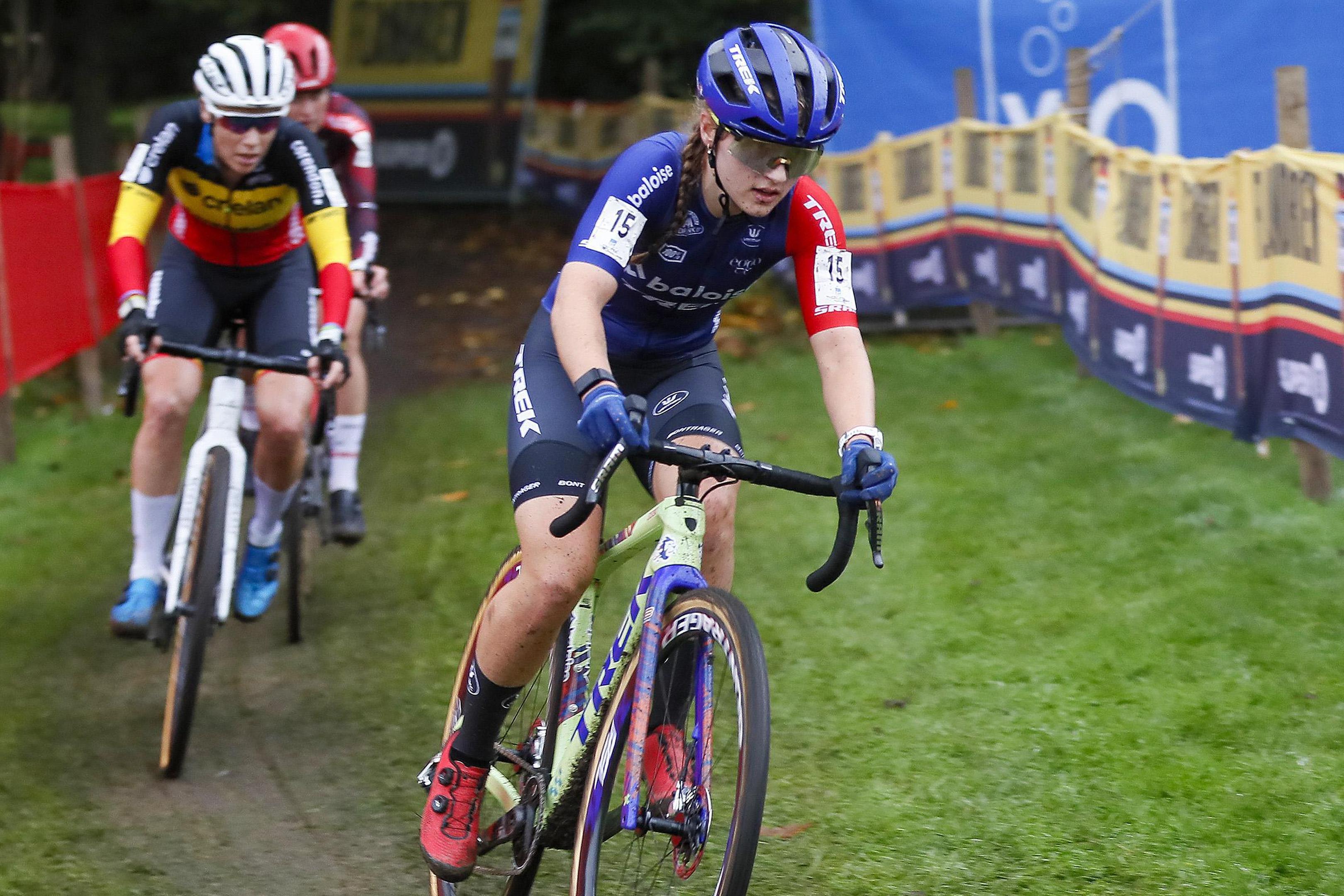 Fleur Moors geeft verstek voor BK veldrijden in Heusden-Zolder: “Lange ...