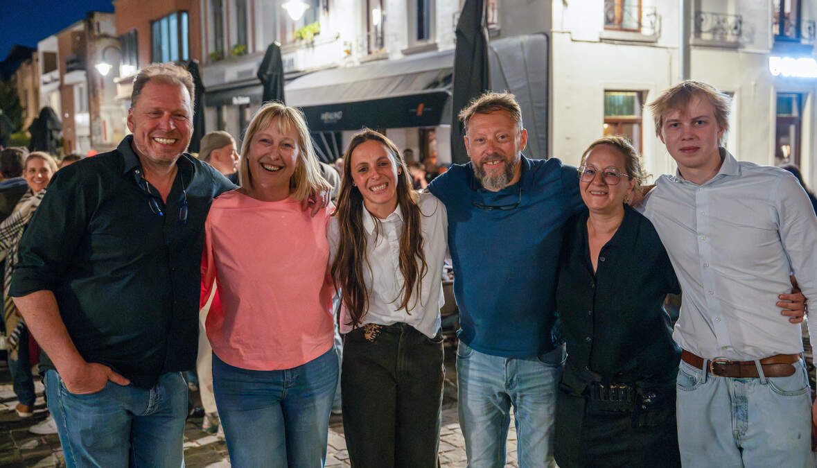 Café Memling wordt na vijf jaar overgenomen: “Het Kleine Marktje staat ...