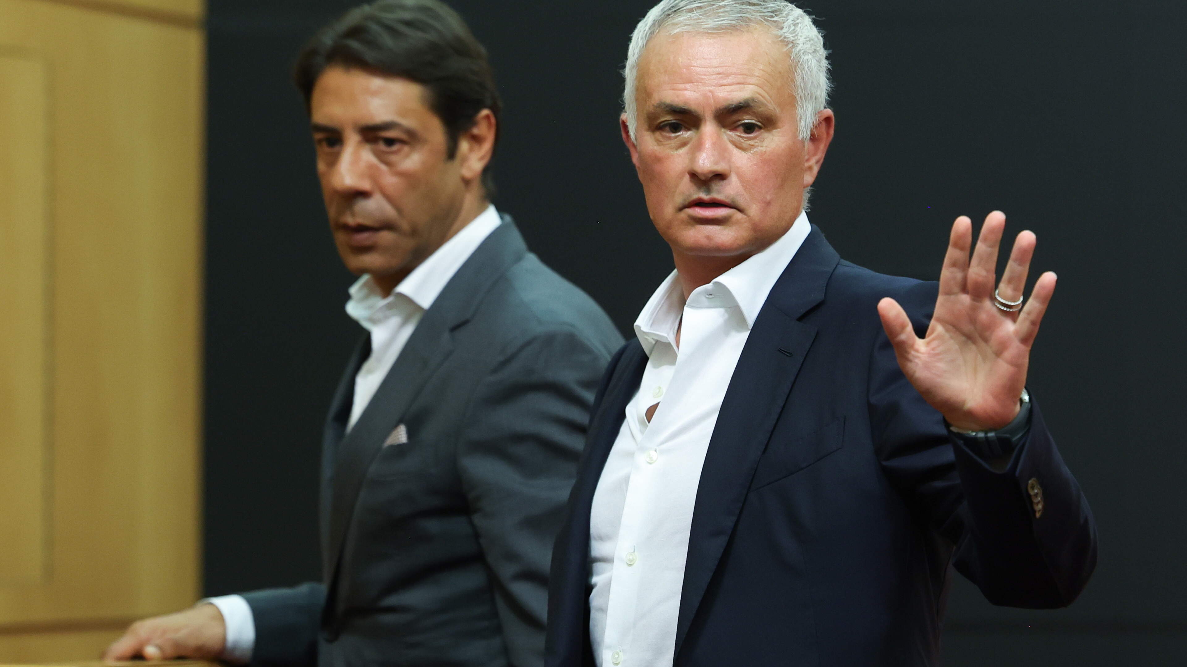 Benfica bevestigt dat Real Madrid opstapclausule v