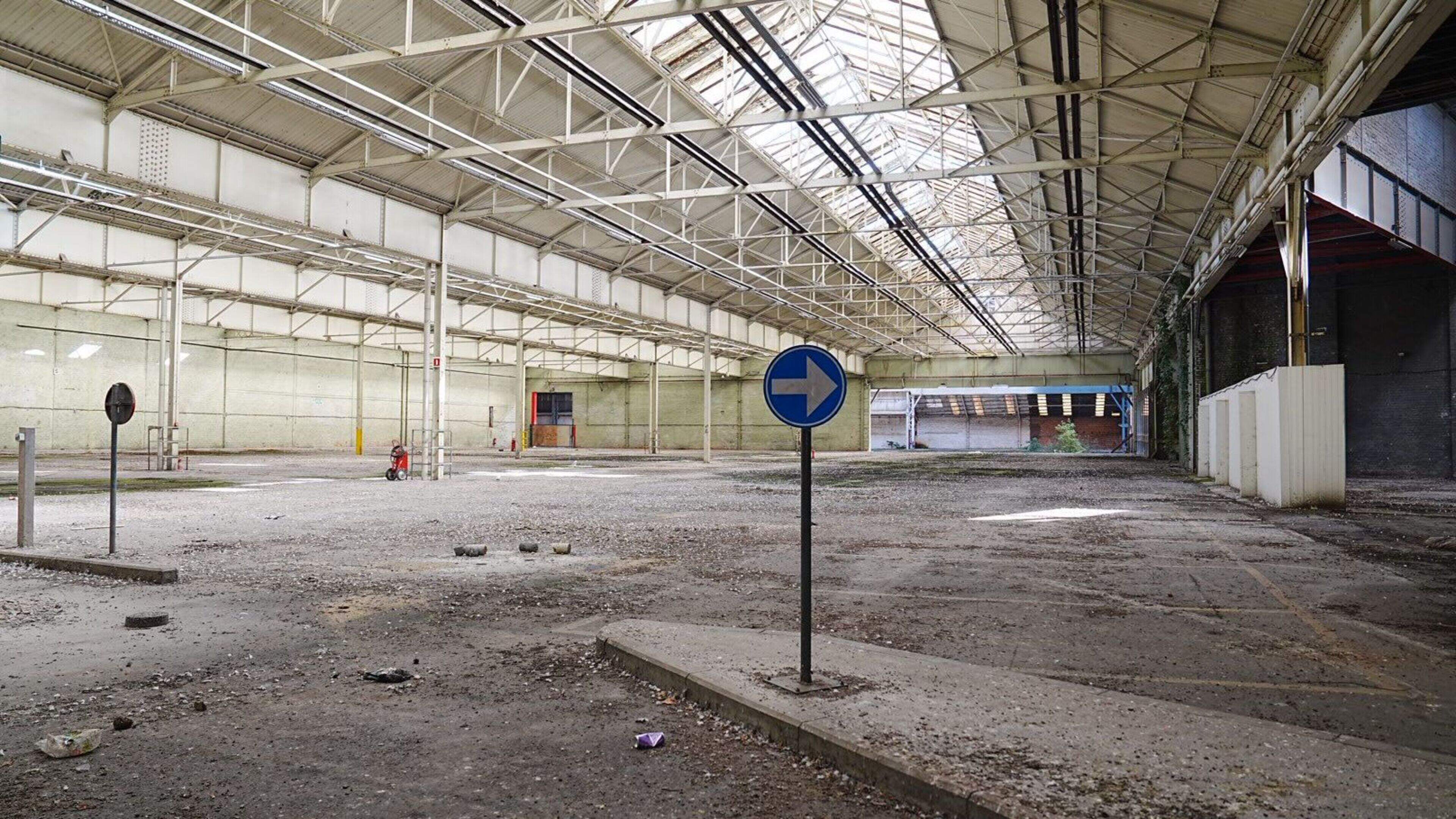 Enorme loods aan Gent-Sint-Pieters wordt verbouwd: “Het terrein wordt opener met veel groen”