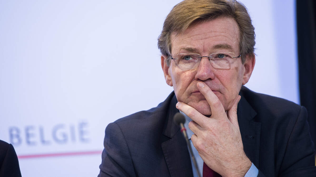 Europees Parlement voert onderzoek naar Johan Van Overtveldt (N-VA) na ...