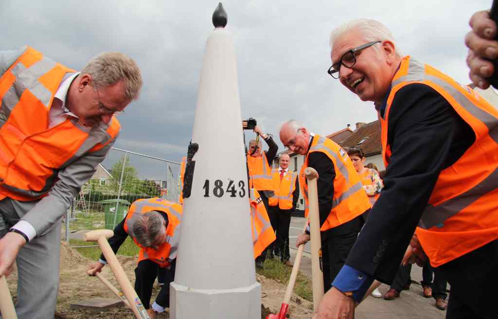 Werken rotonde Kapellebrug gestart