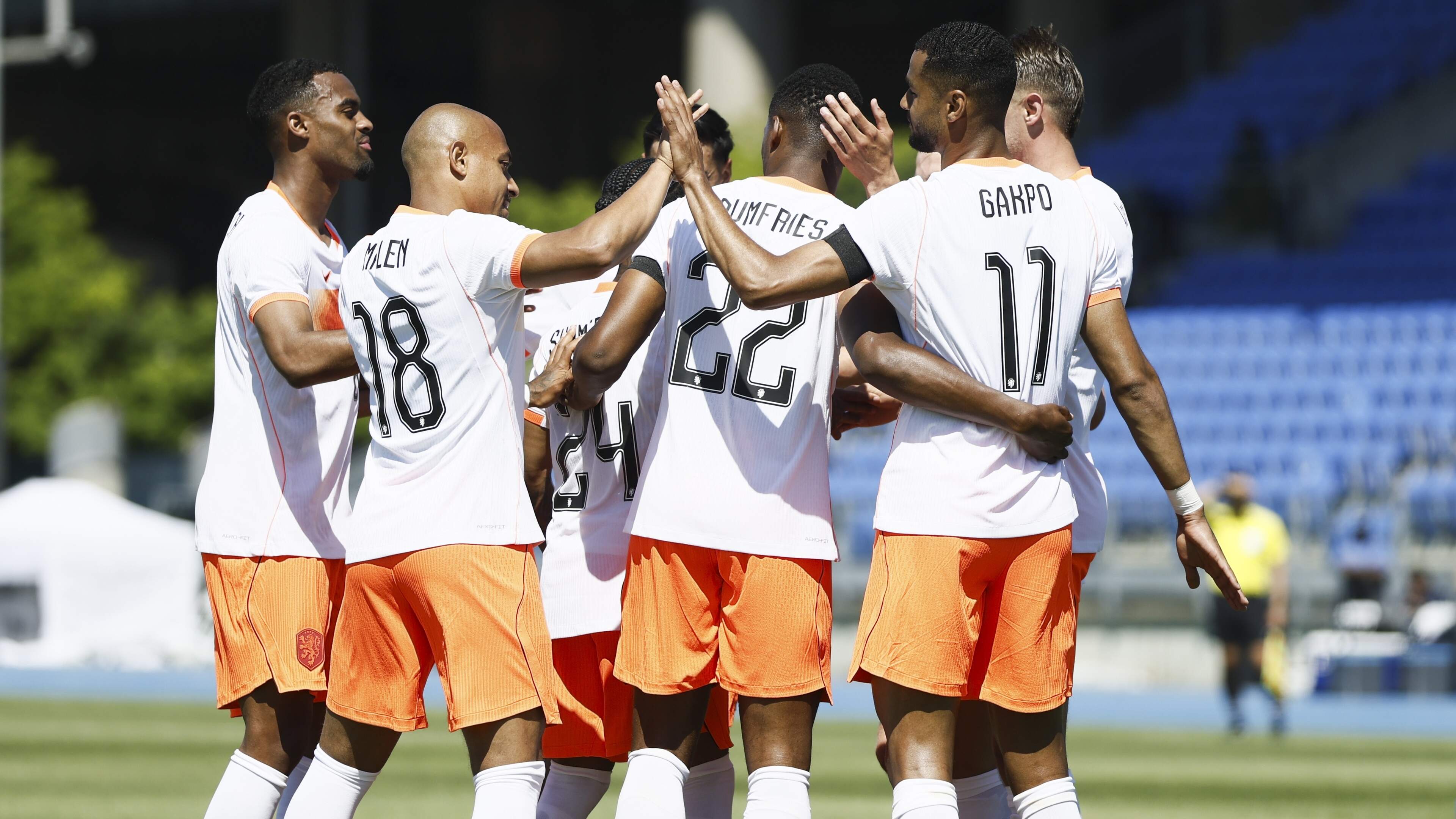 Niet met topgevoel naar het WK: Nederland wint op de valreep