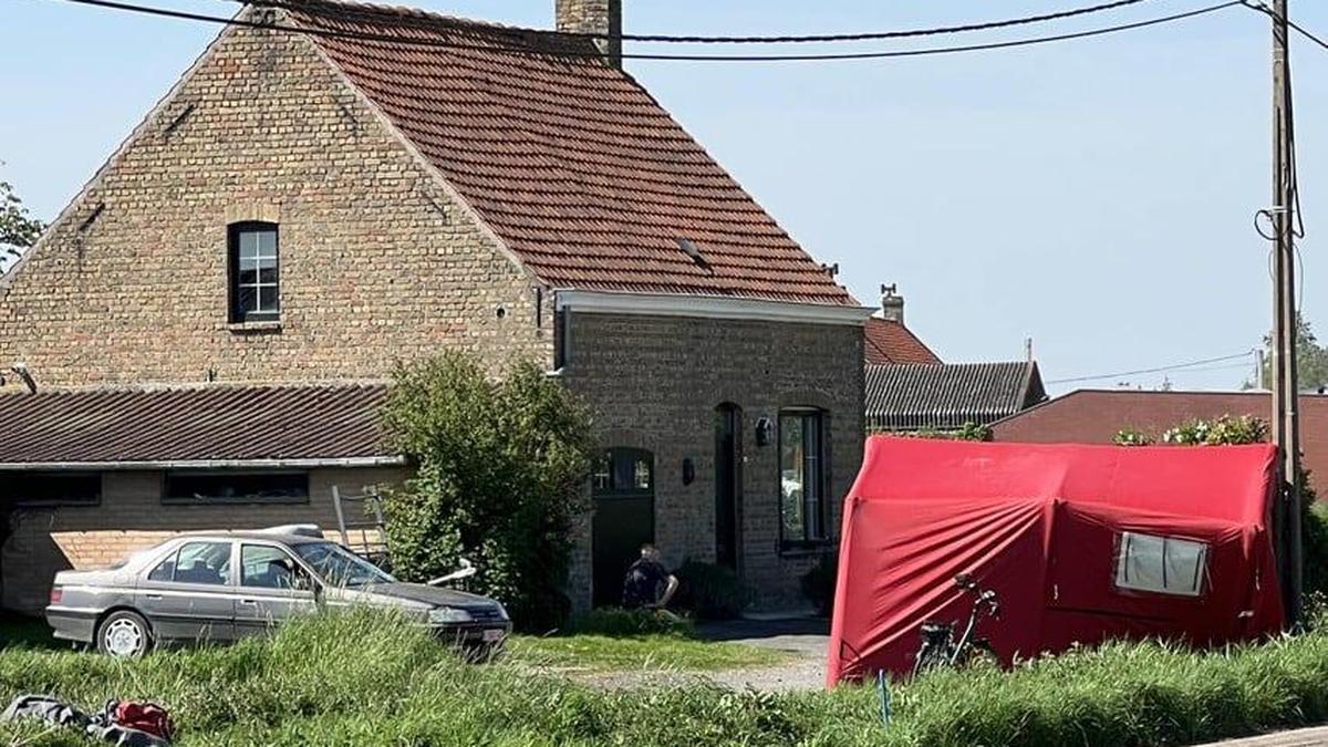 Tragisch ongeval in Alveringem: 82-jarige Paul overlijdt na aanrijding op oprit