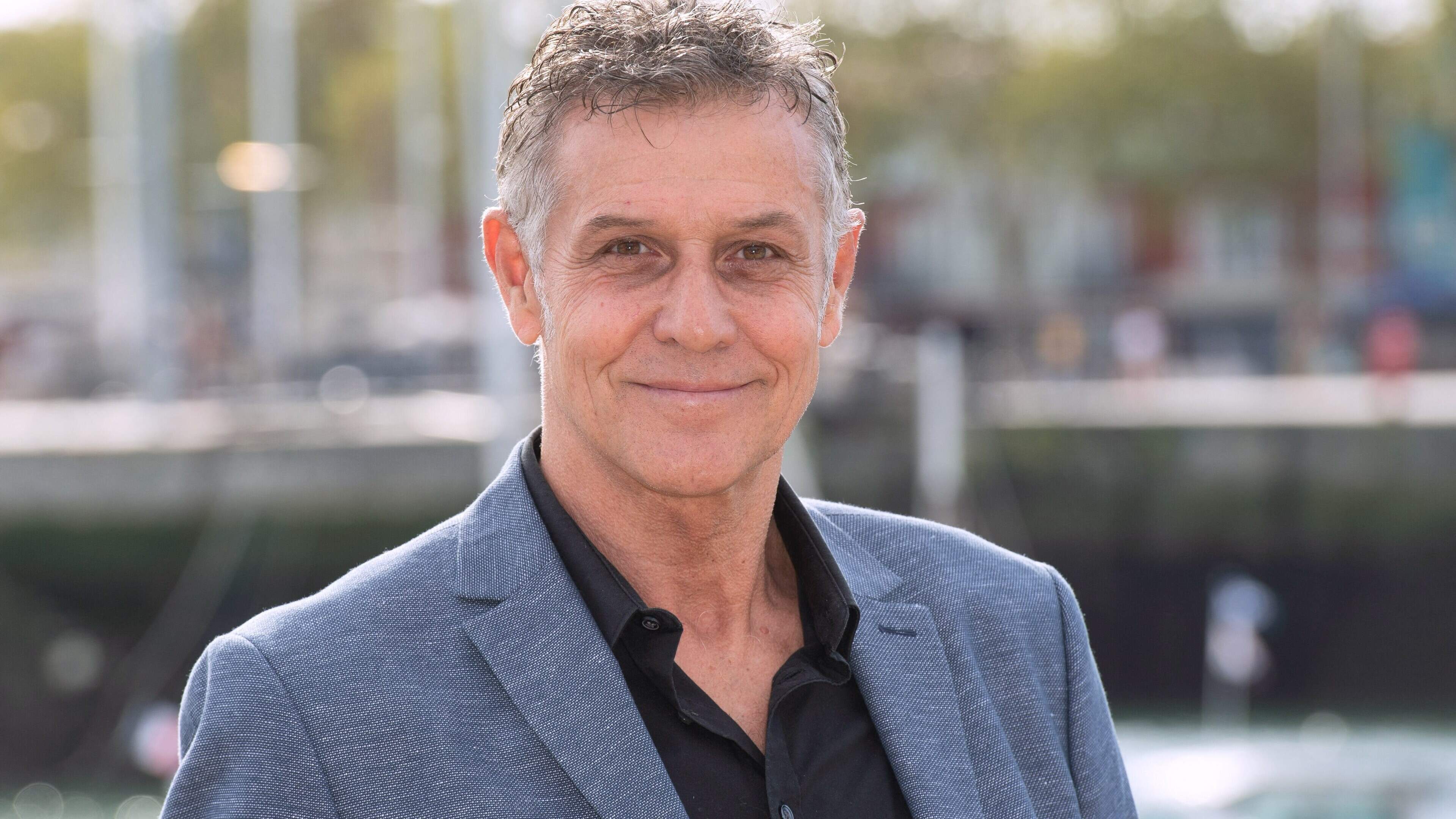 'Emily in Paris'-acteur Pierre Deny (69) overleden aan ALS