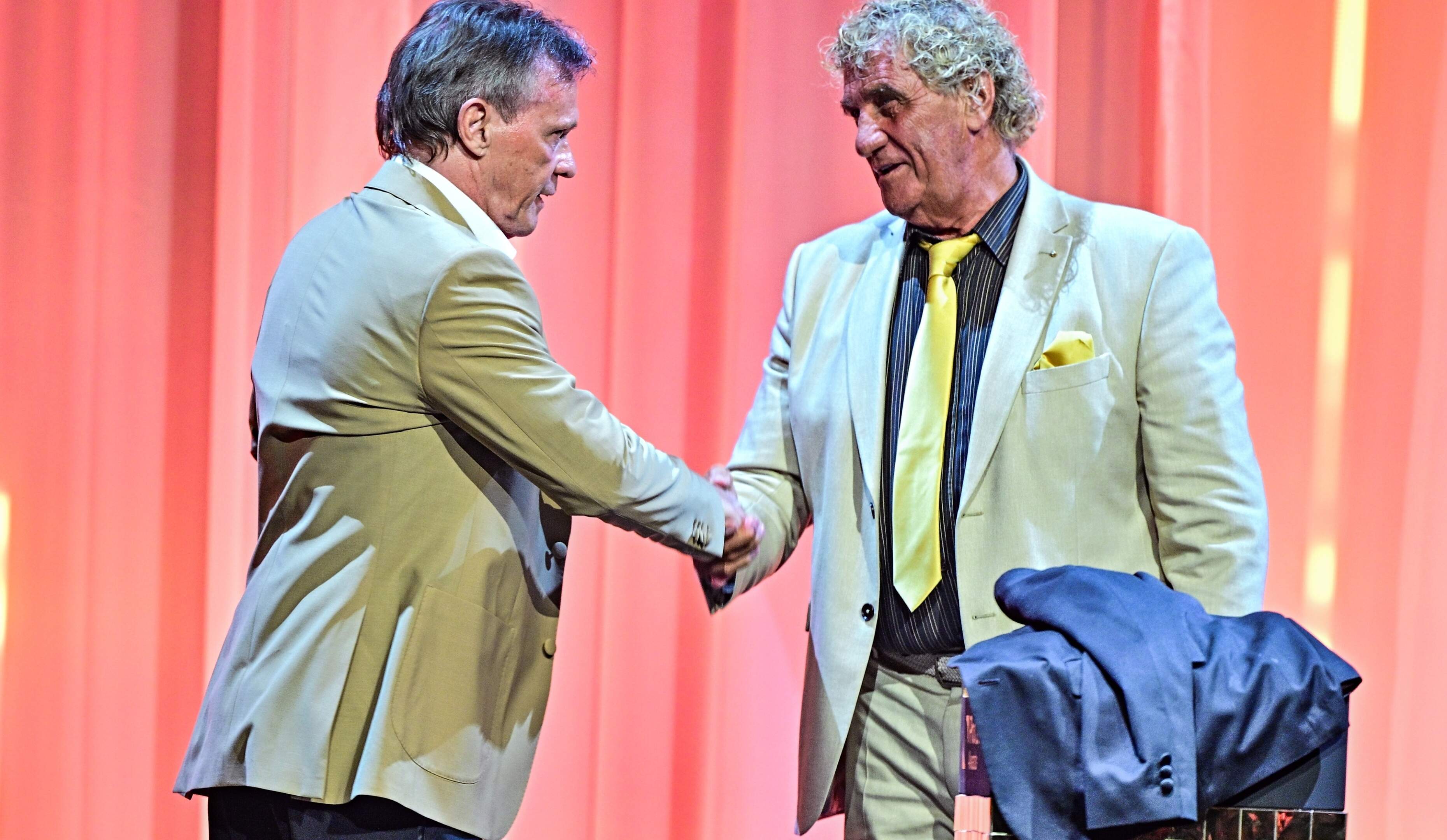 Fans stemmen met Enzo Scifo, Lei Clijsters en Frank Vercauteren het WK 1986 in de Hall of Fame op Pro League Awards