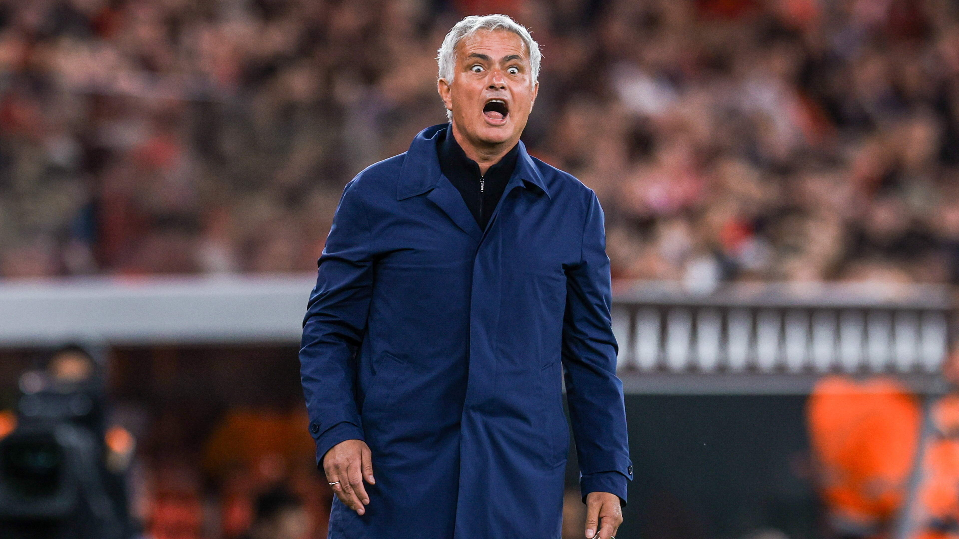 ‘The Special One’ keert terug naar het oude nest: “José Mourinho heeft contract voor 3 jaar getekend bij Real Madrid”