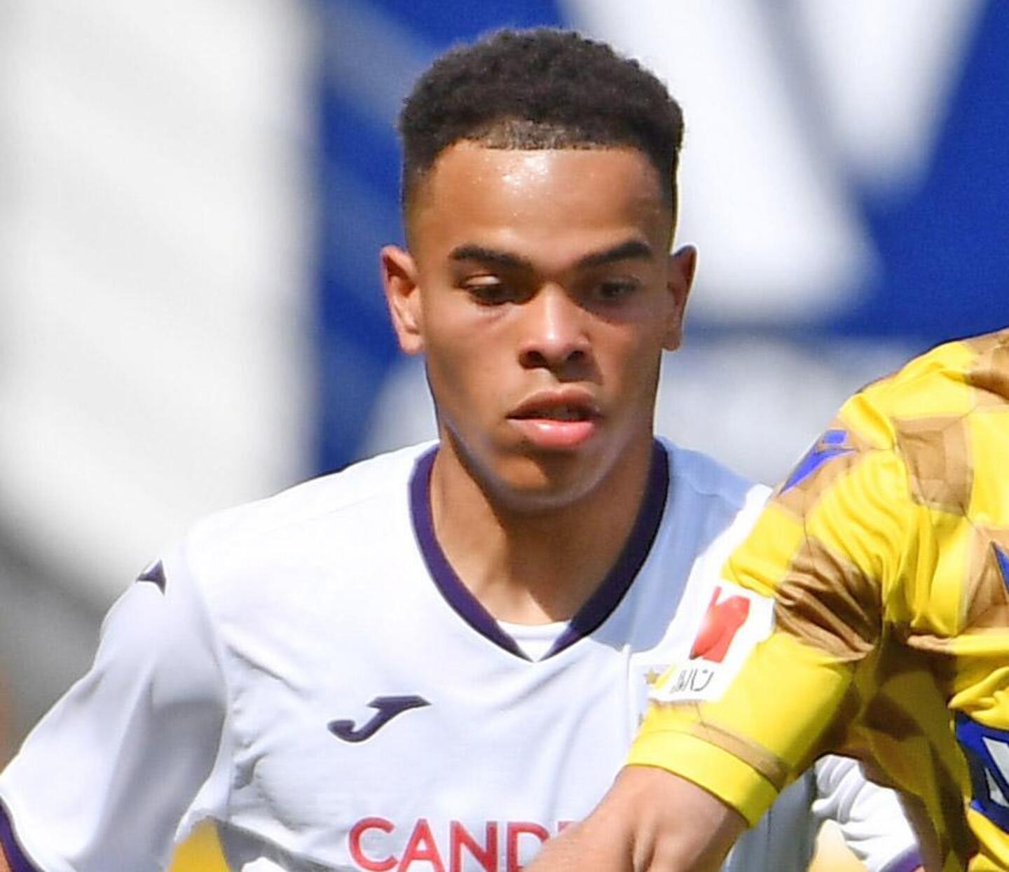 Stroeykens, Raman, Esposito of Refaelov: wie moet straks de ...
