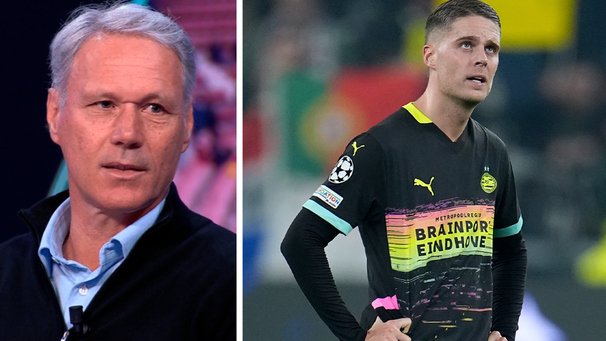 PSV-speler Joey Veerman krijgt de volle laag nadat hij zichzelf