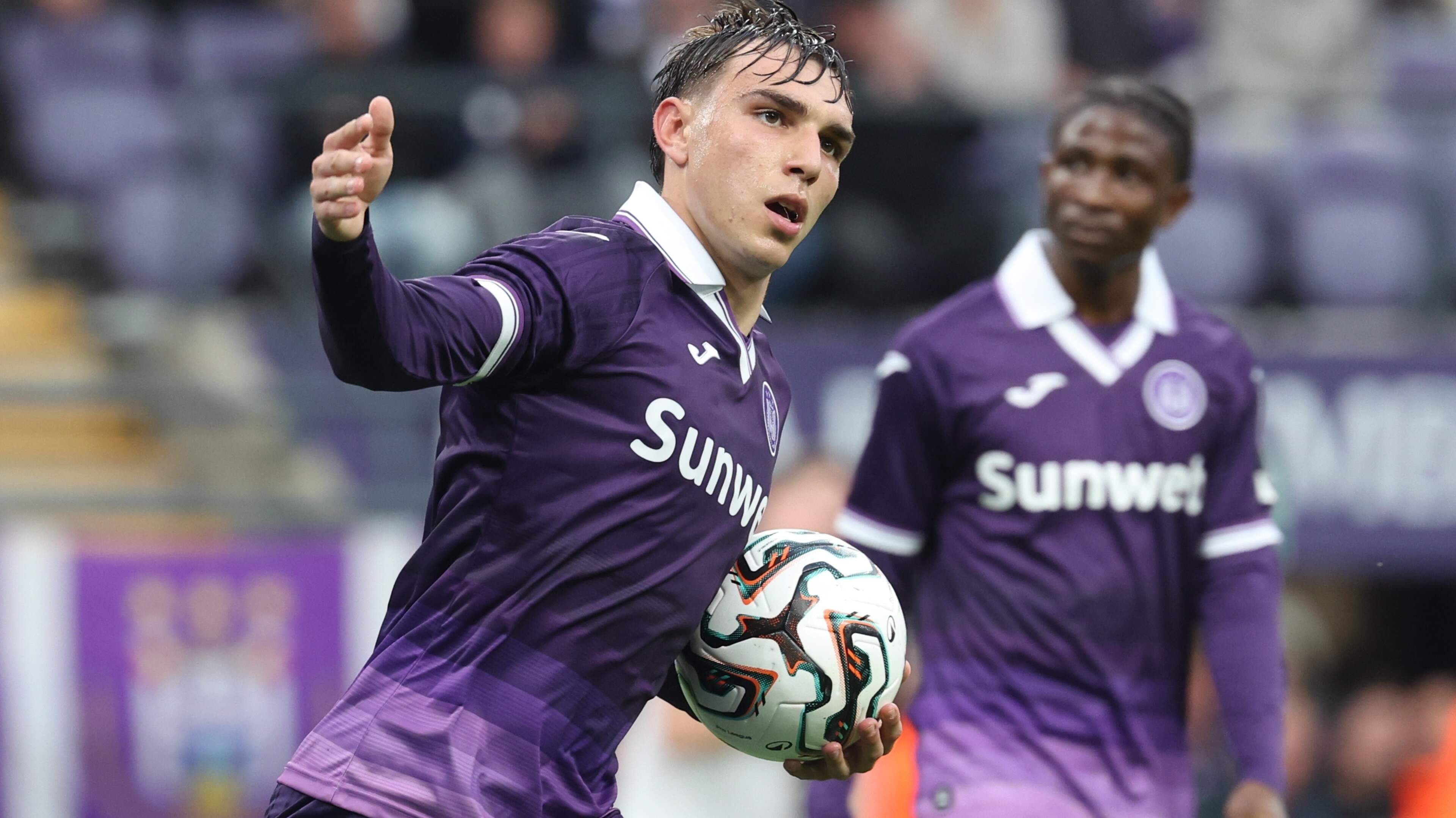 Eintracht Frankfurt plant miljoenenbod op Anderlecht-spits Mihajlo Cvetkovic