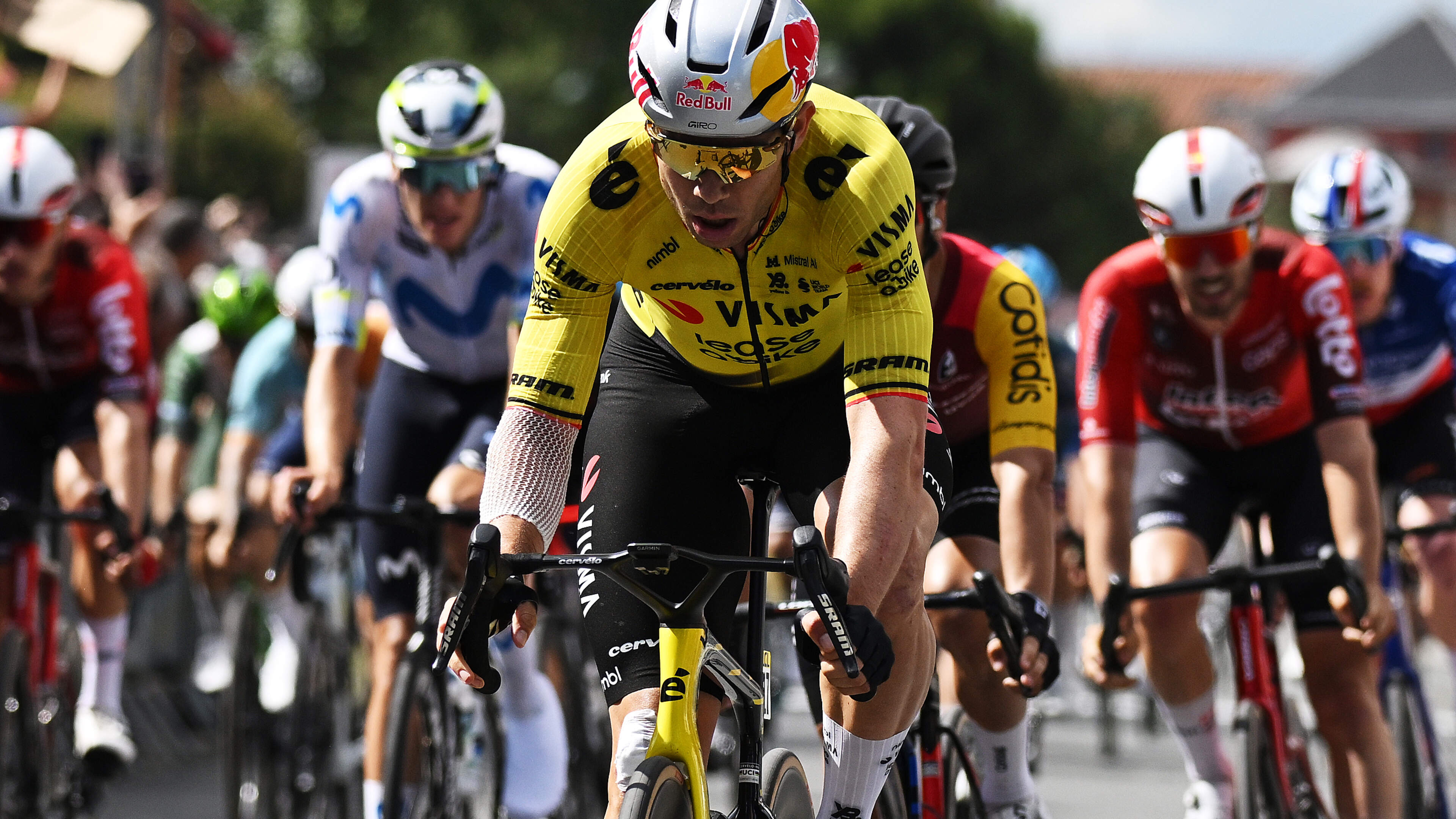 Geen zege, maar toch opluchting bij Wout van Aert 